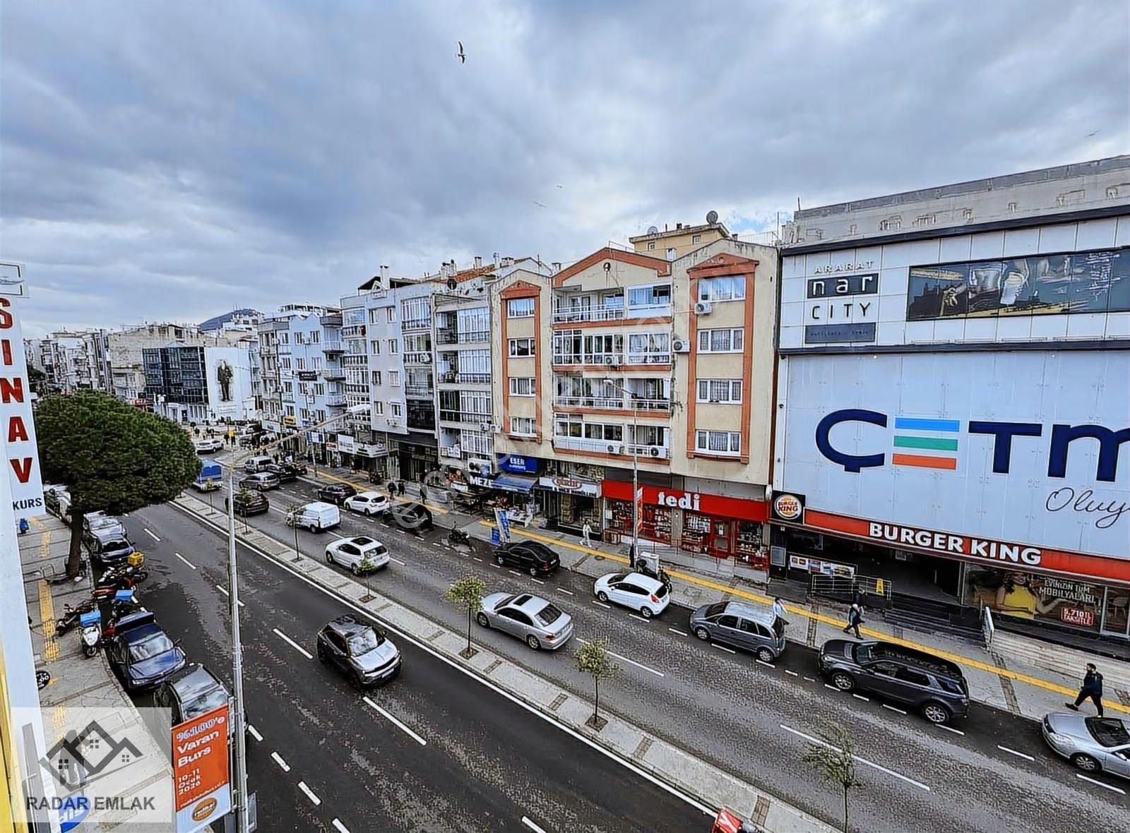 Narlıdere Ana Caddede Tabela Değeri Yüksek Geniş Satılık Ofis - Görsel 15