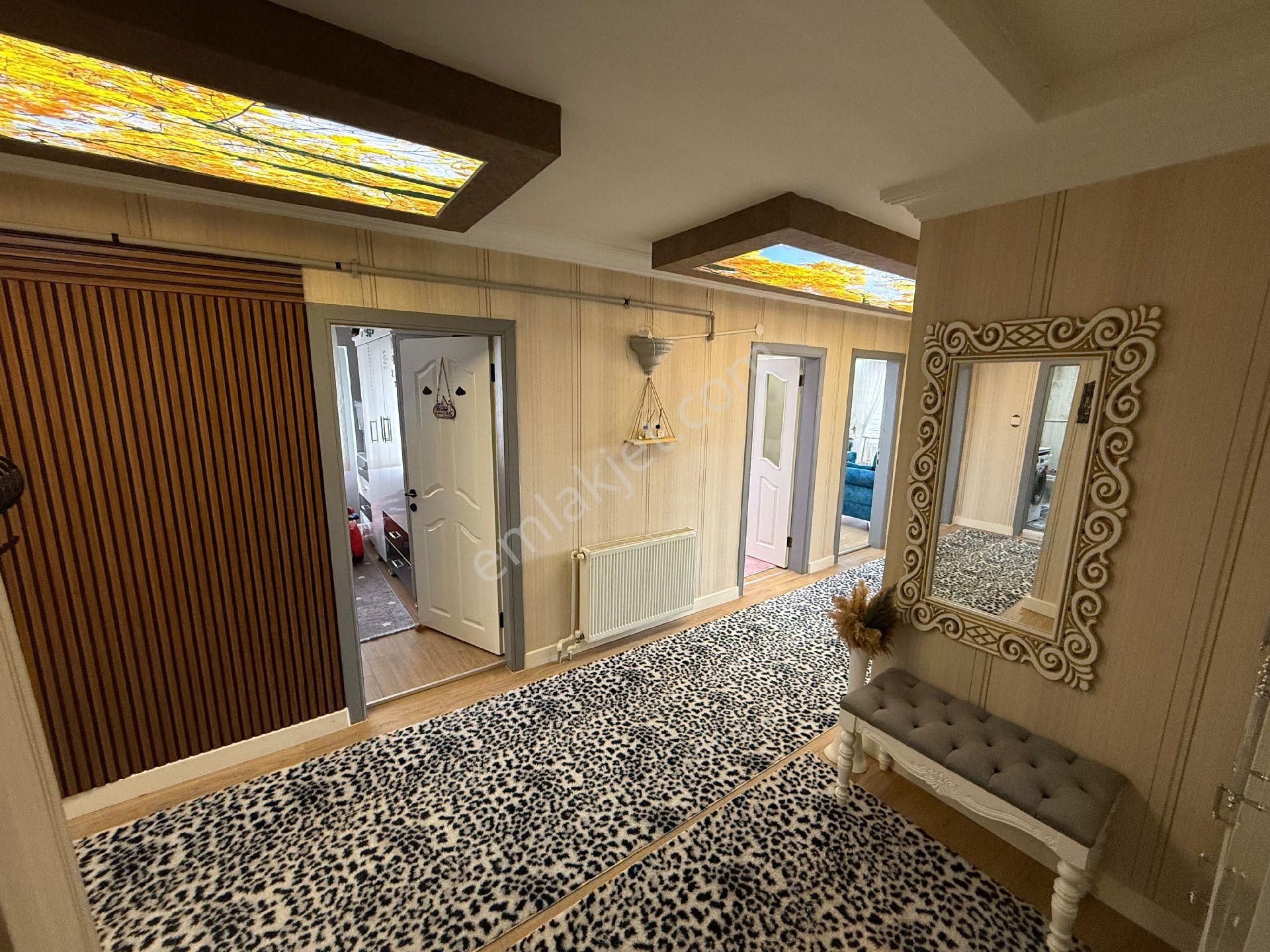 Muradiye Lisesi Yakını Köypark Mevkigi 3.kat 3+1 Ön Cephe Kkomple İçi Tadilat Onarım Bakım Yapılı - Görsel 28