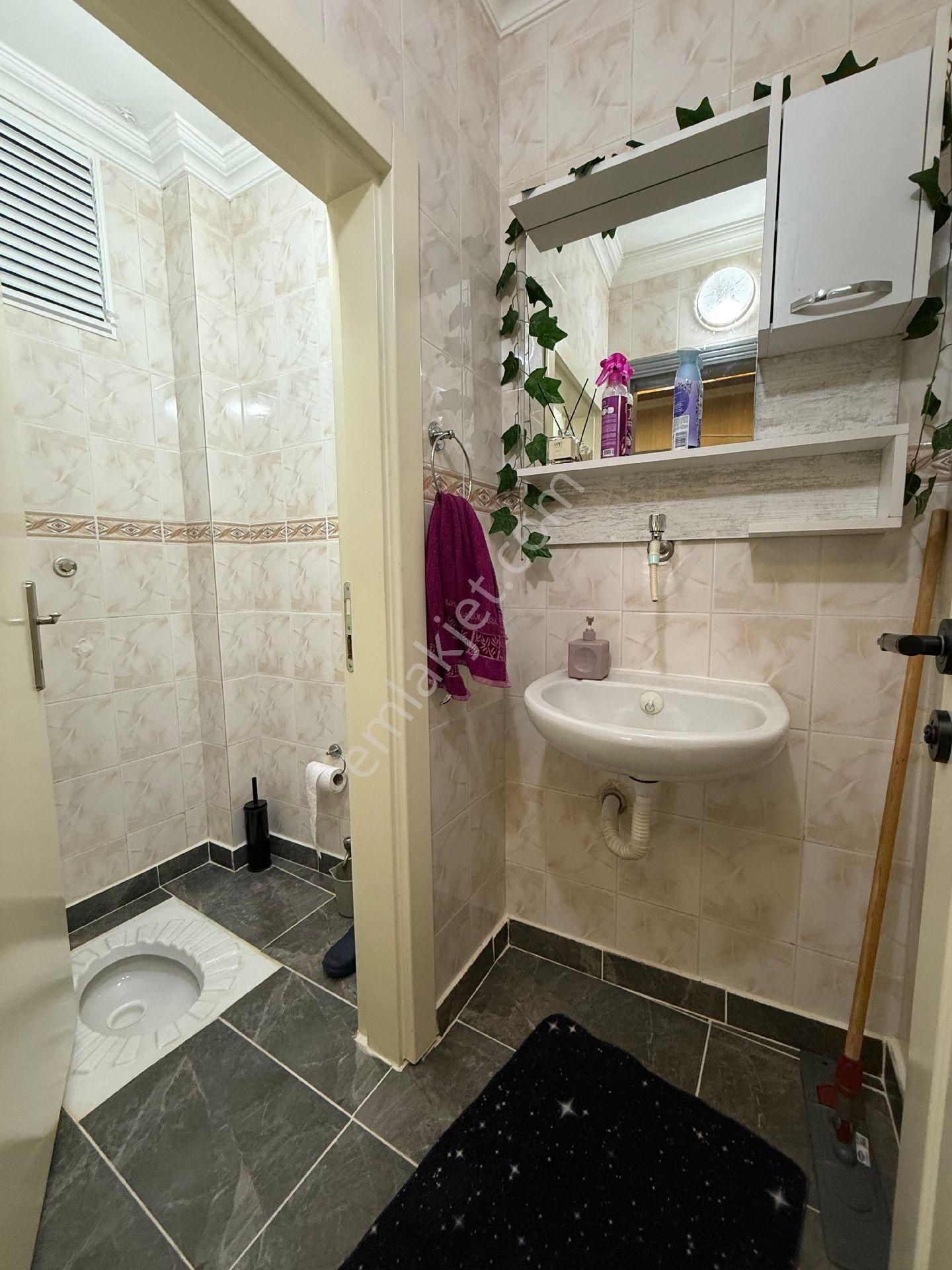 Muradiye Lisesi Yakını Köypark Mevkigi 3.kat 3+1 Ön Cephe Kkomple İçi Tadilat Onarım Bakım Yapılı - Görsel 21