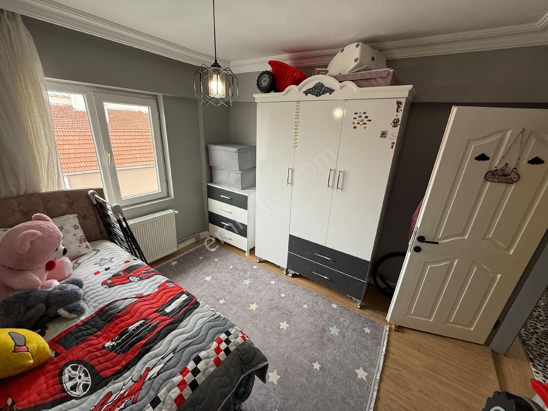 Muradiye Lisesi Yakını Köypark Mevkigi 3.kat 3+1 Ön Cephe Kkomple İçi Tadilat Onarım Bakım Yapılı - Görsel 17