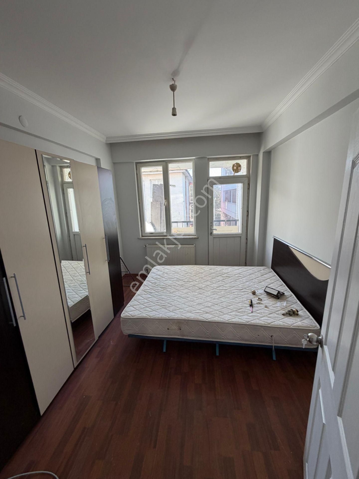 Akademi'den Cadde Yakını Balkonlu Eşyalı 1+1 Kiralık Daire - Görsel 8