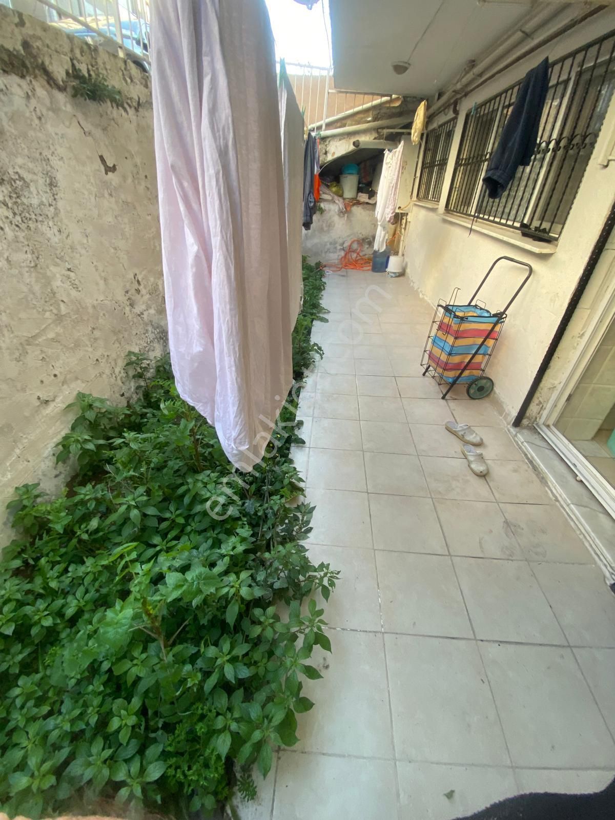 Buca Şirinyer Laleli Mahallesi//uçanyolyakını/menderes Caddesi Arkasında//izbana Yakın//3+1/bahçeli - Görsel 7