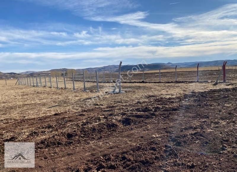 Aksan Emlak'tan Uzuntepe'de 500m2 Fırsatt Cevrili Ticari Tarla! - Görsel 2