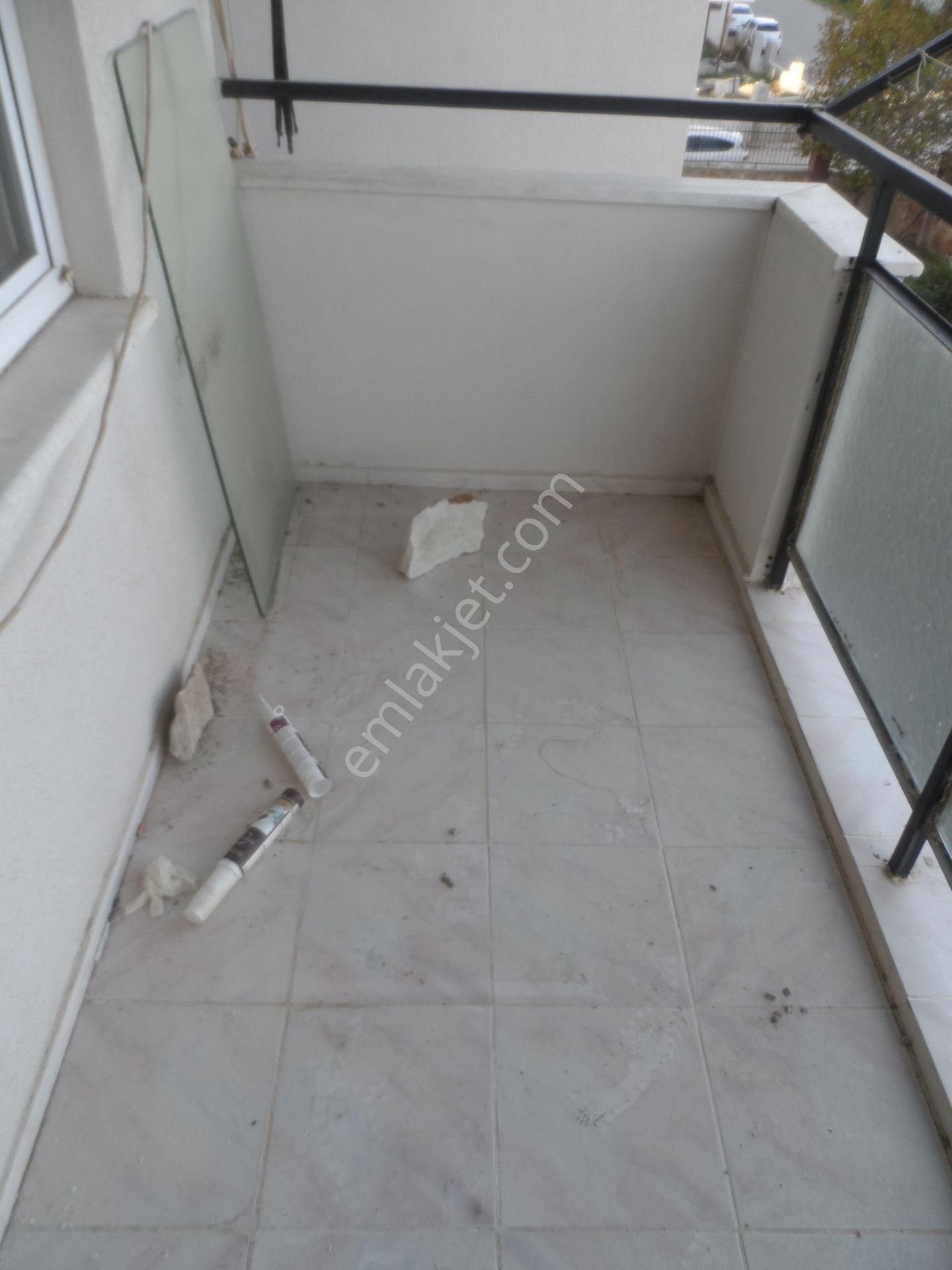 Nazilli Ege Emlak Ofisinden Zafer Mh. Site İçinde, Doğalgaz Kombili, Açık Otoparklı Kiralık Daire - Görsel 23