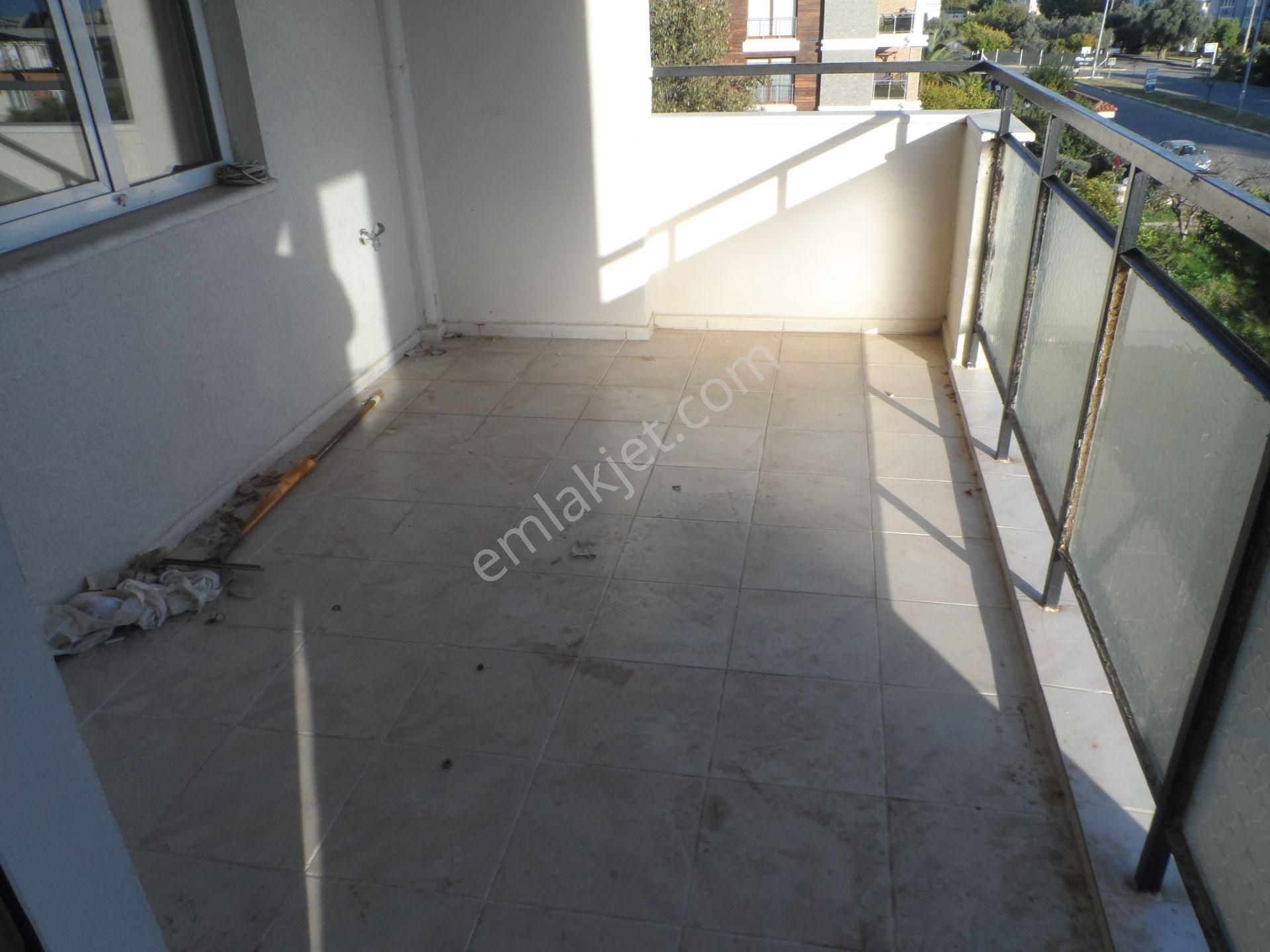 Nazilli Ege Emlak Ofisinden Zafer Mh. Site İçinde, Doğalgaz Kombili, Açık Otoparklı Kiralık Daire - Görsel 10