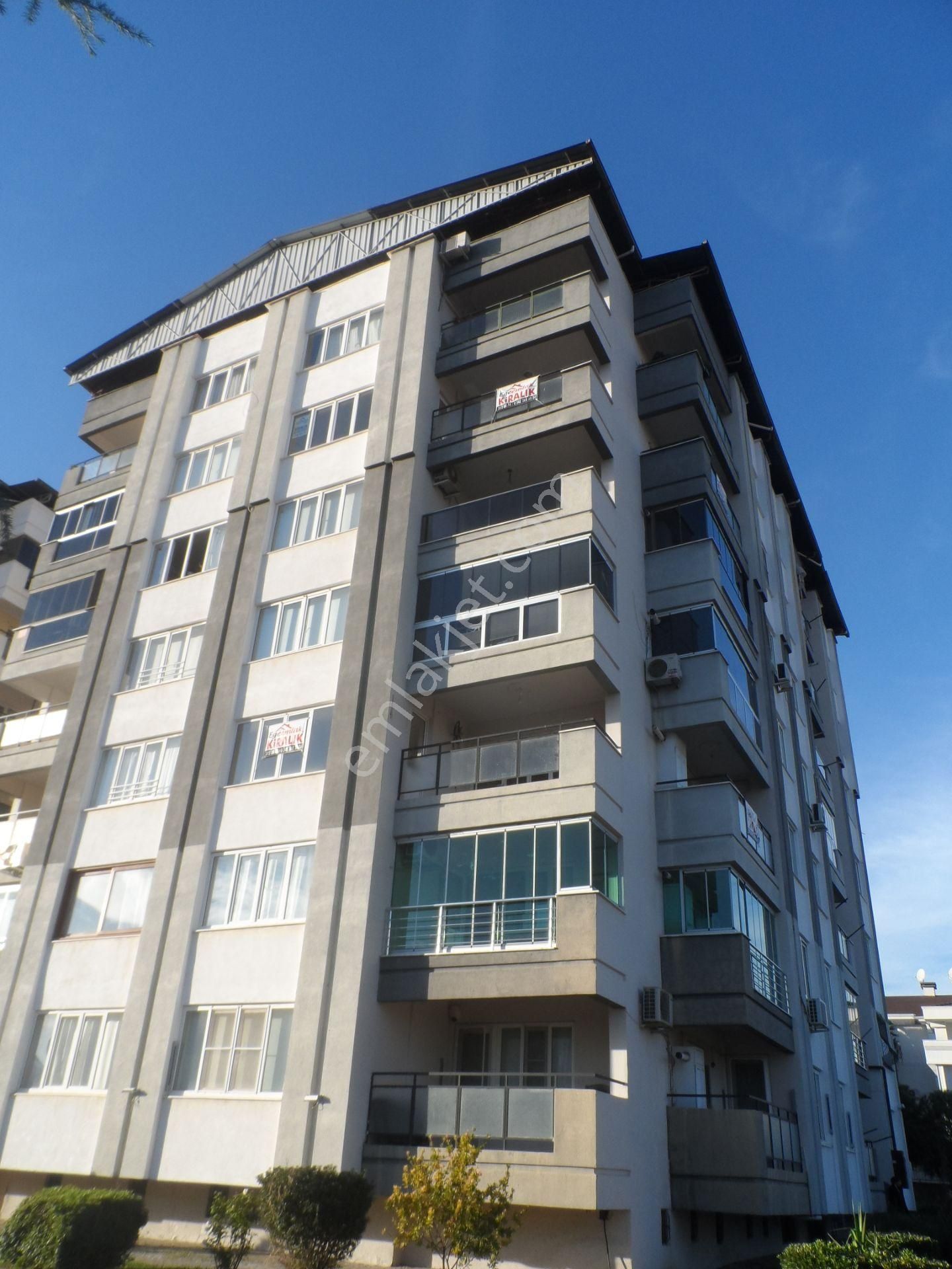 Nazilli Ege Emlak Ofisinden Zafer Mh. Site İçinde, Doğalgaz Kombili, Açık Otoparklı Kiralık Daire - Görsel 2