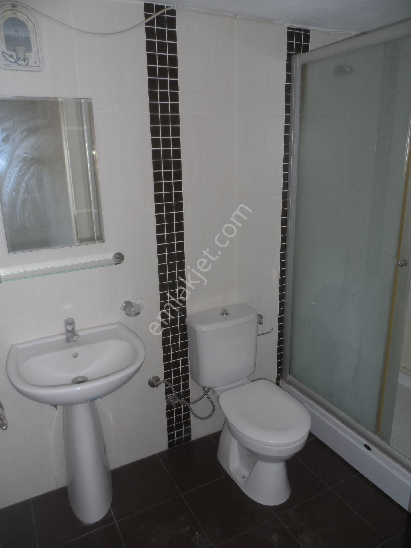 Nazilli Ege Emlak Ofisinden Zafer Mh. Site İçinde, Doğalgaz Kombili, Açık Otoparklı Kiralık Daire - Görsel 26