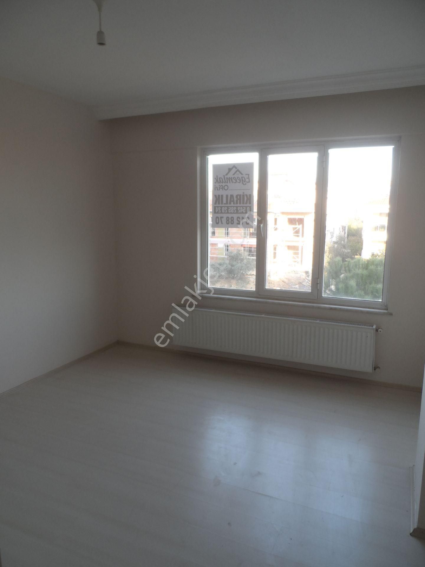 Nazilli Ege Emlak Ofisinden Zafer Mh. Site İçinde, Doğalgaz Kombili, Açık Otoparklı Kiralık Daire - Görsel 18