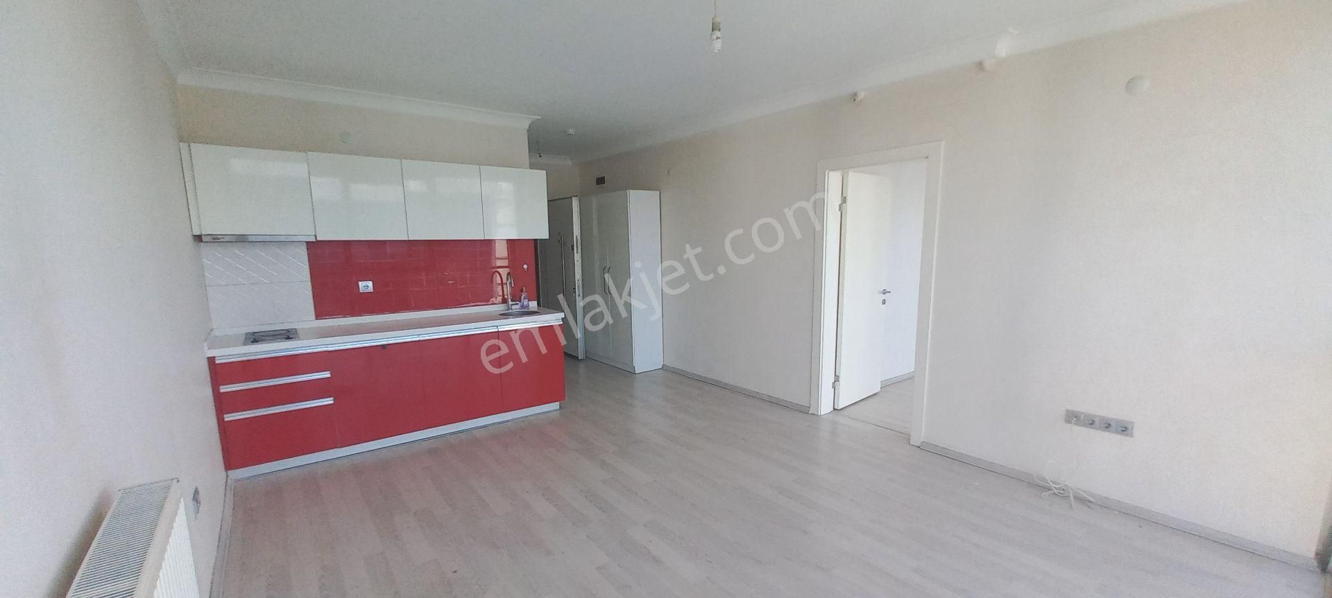 1+1 Eşyasız Kiralık Rezidans Daire. Eryaman Metro Yakını. - Görsel 14