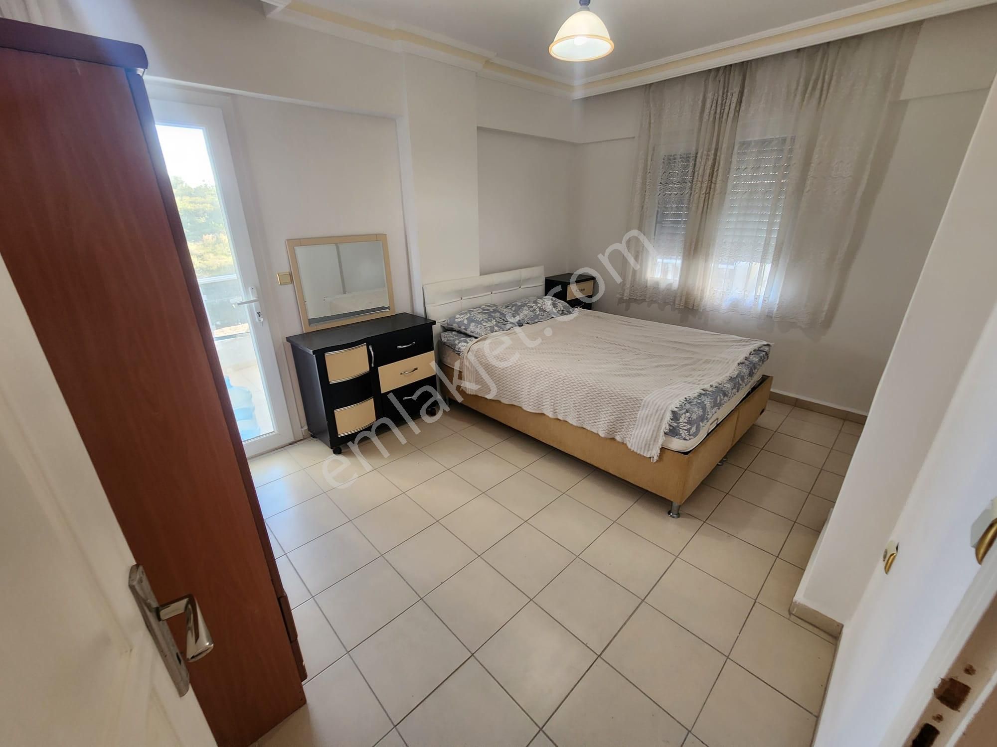 Altınkum Mah.denize Yakın Bulvara Yürüme Mesafesinde Satılık Kısmı Eşyalı 2+1 Daire - Görsel 8