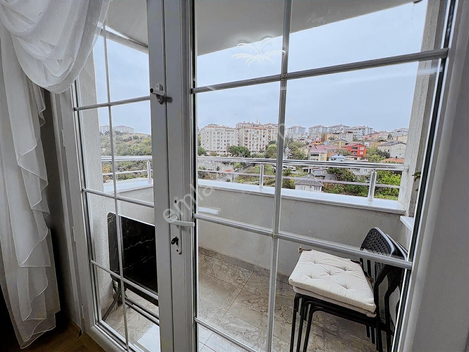 Çengelköy Ata 2 Sitesinde İçi Yapılı Ferah 3+1 Daire - Görsel 5