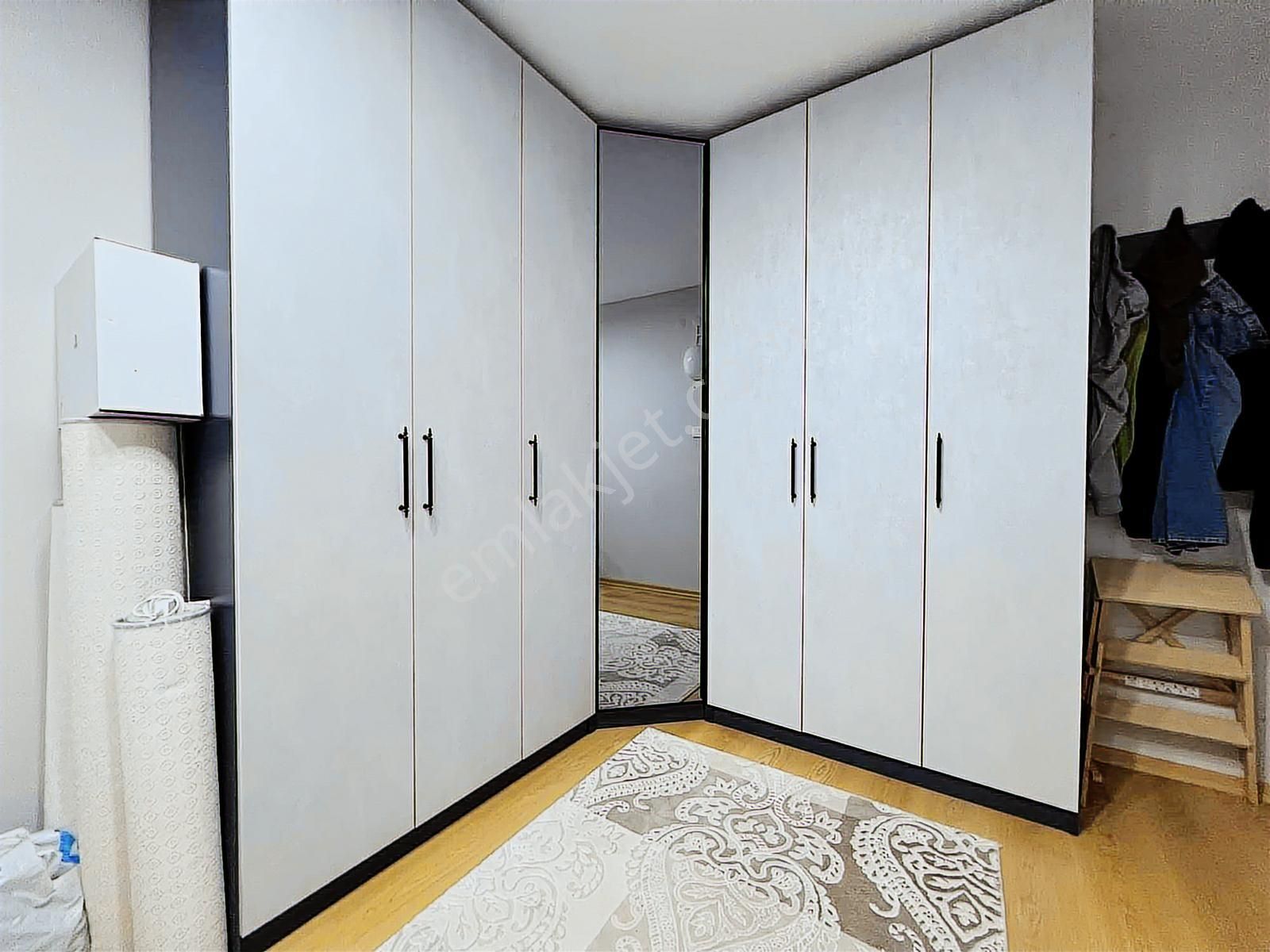 Çengelköy Ata 2 Sitesinde İçi Yapılı Ferah 3+1 Daire - Görsel 17