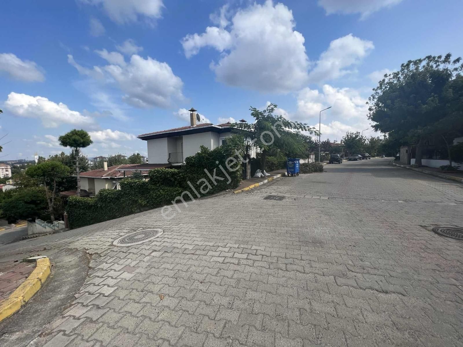 Çengelköy Ata-2 Sitesinde 1. Kısımda 300 M2 Triplex Villa - Görsel 10