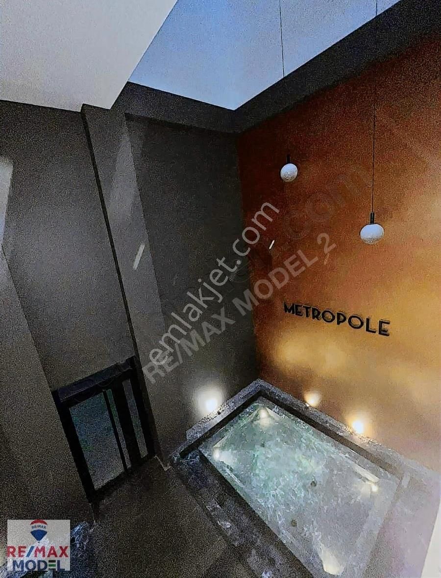Remax Model'den D'life Metropol'de 4.5+1 Satılık Lüks Daire - Görsel 3