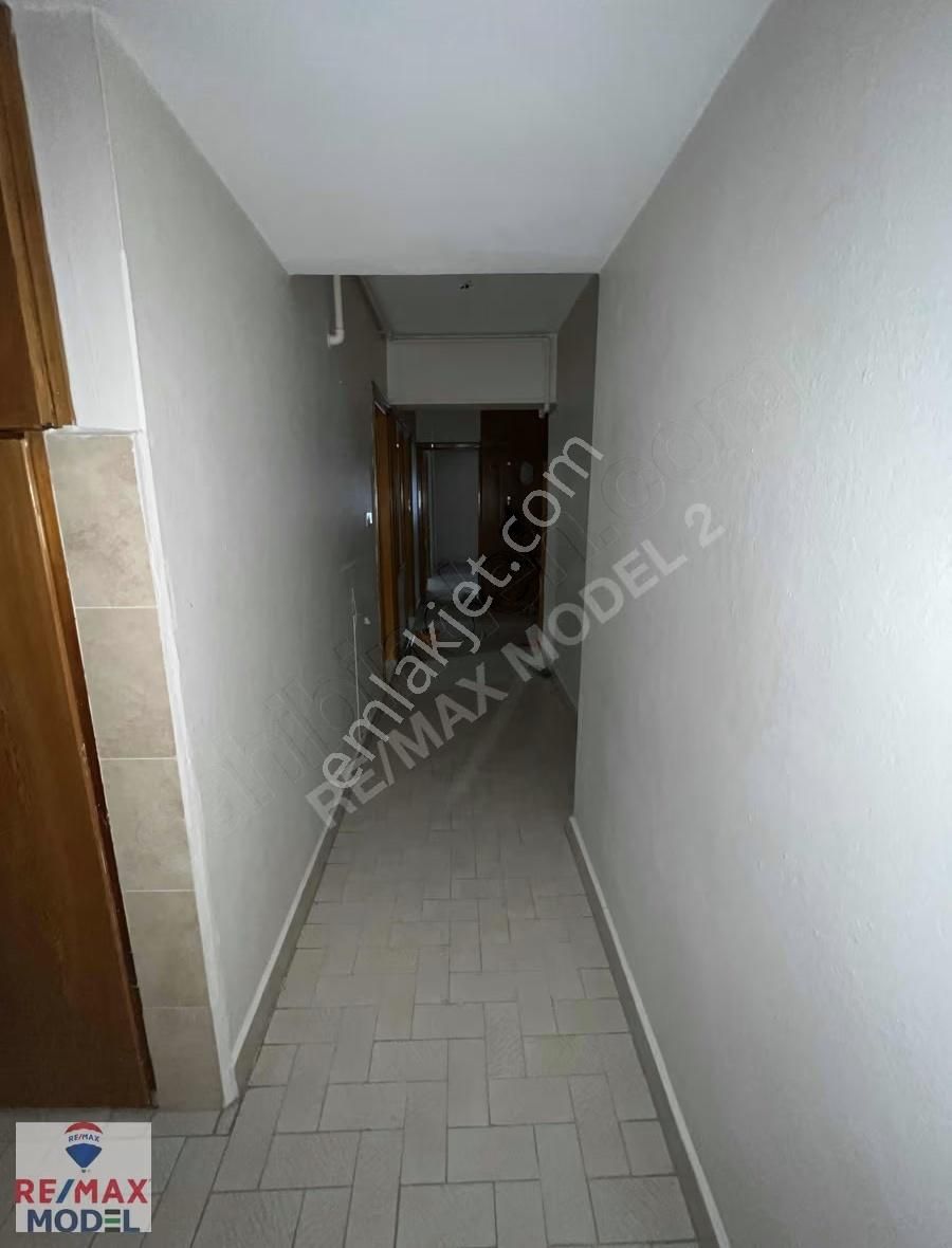 Remax Model Den Mimar Sinan Caddesinde 3+1 Ara Kat Satılık Daire - Görsel 5