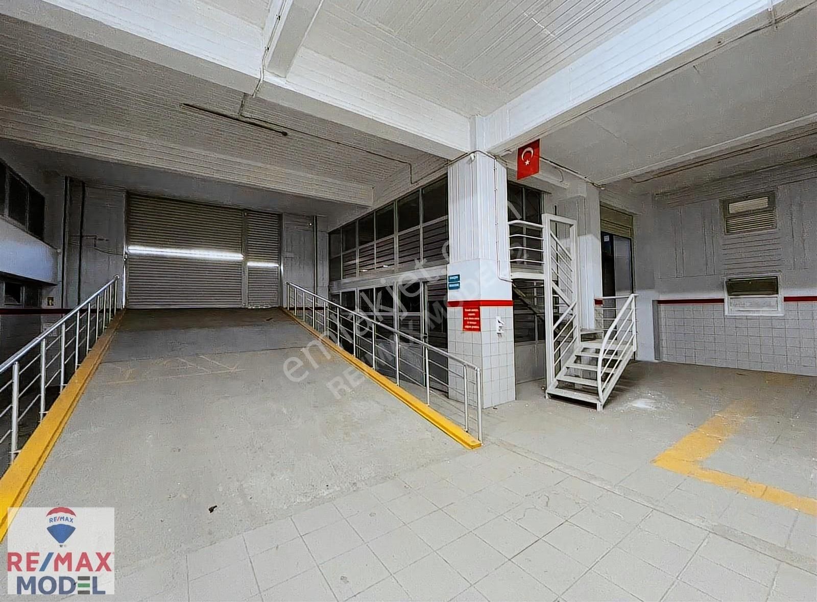 Ankara Asfaltı Üzerinde 2850m² Satılık İş Yeri - Görsel 19