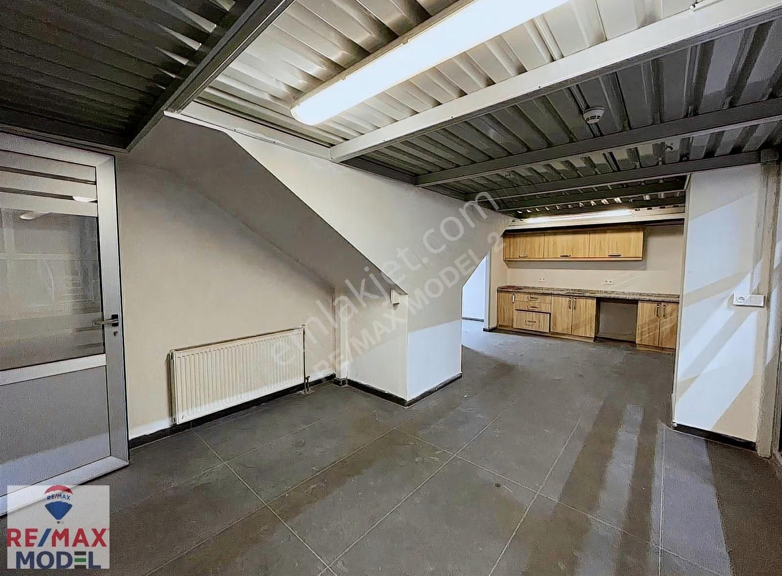 Ankara Asfaltı Üzerinde 2850m² Satılık İş Yeri - Görsel 13