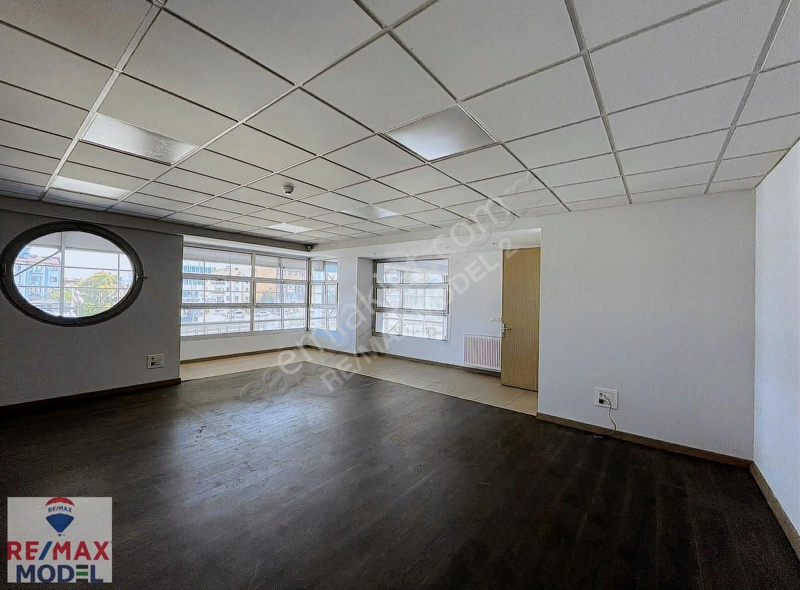 Ankara Asfaltı Üzerinde 2850m² Satılık İş Yeri - Görsel 28