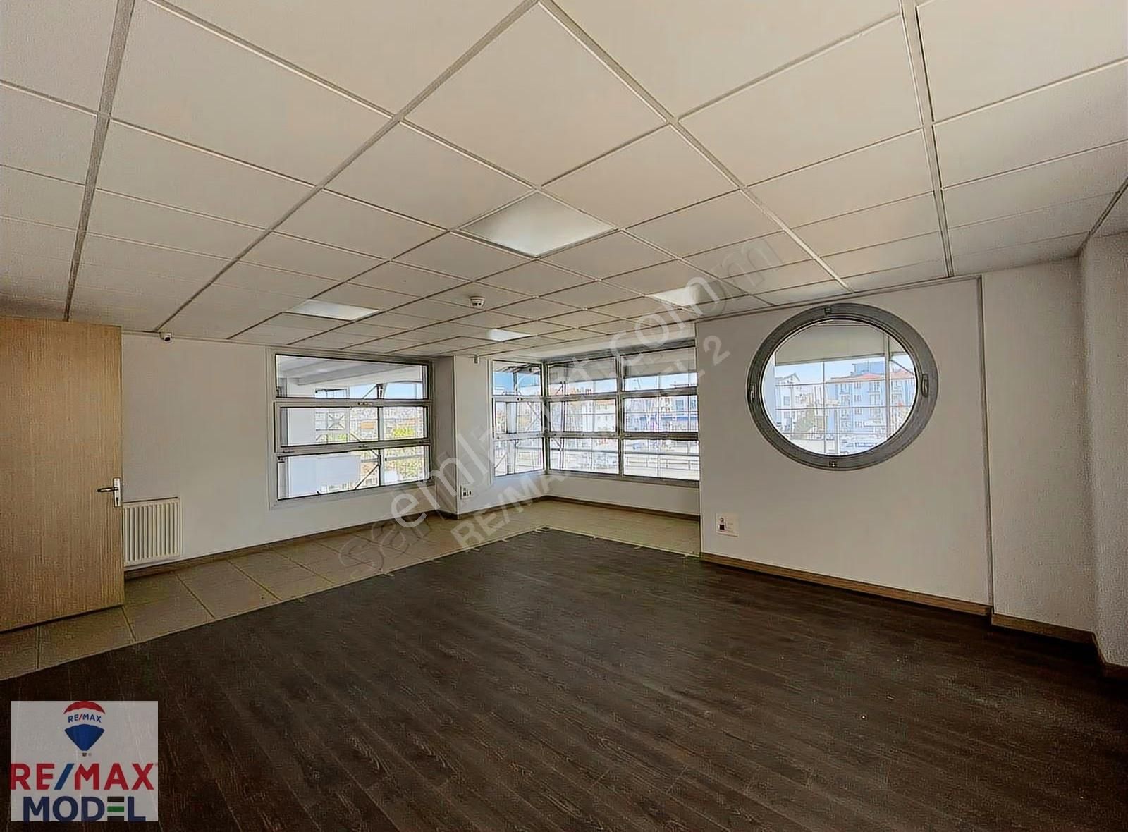 Ankara Asfaltı Üzerinde 2850m² Satılık İş Yeri - Görsel 15