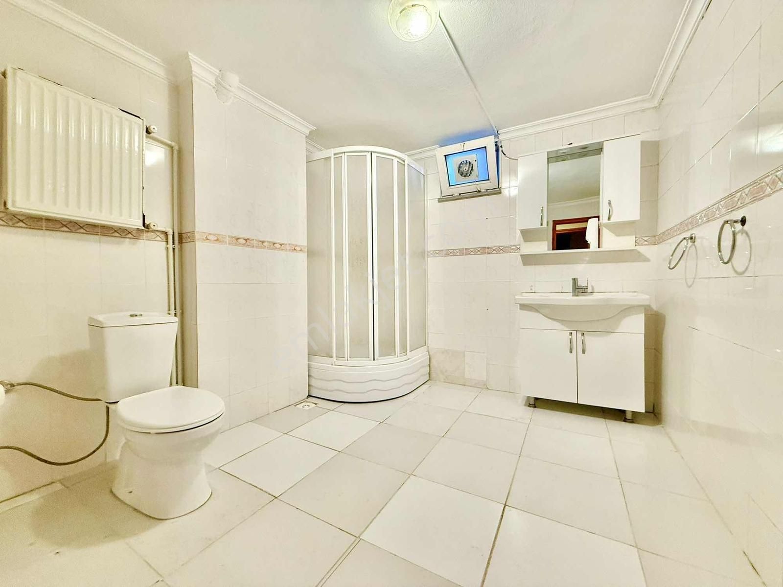 Bosna Bulvarına Yürüme Mesafesin 3+1 160 M2 Kiralık Daire - Görsel 8