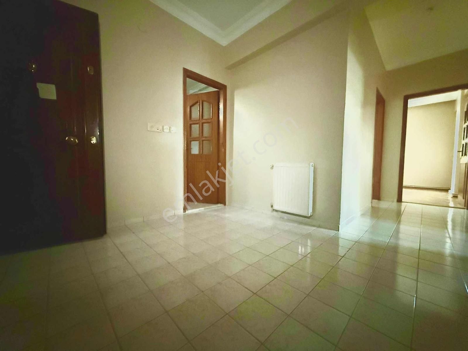 Bosna Bulvarına Yürüme Mesafesin 3+1 160 M2 Kiralık Daire - Görsel 18