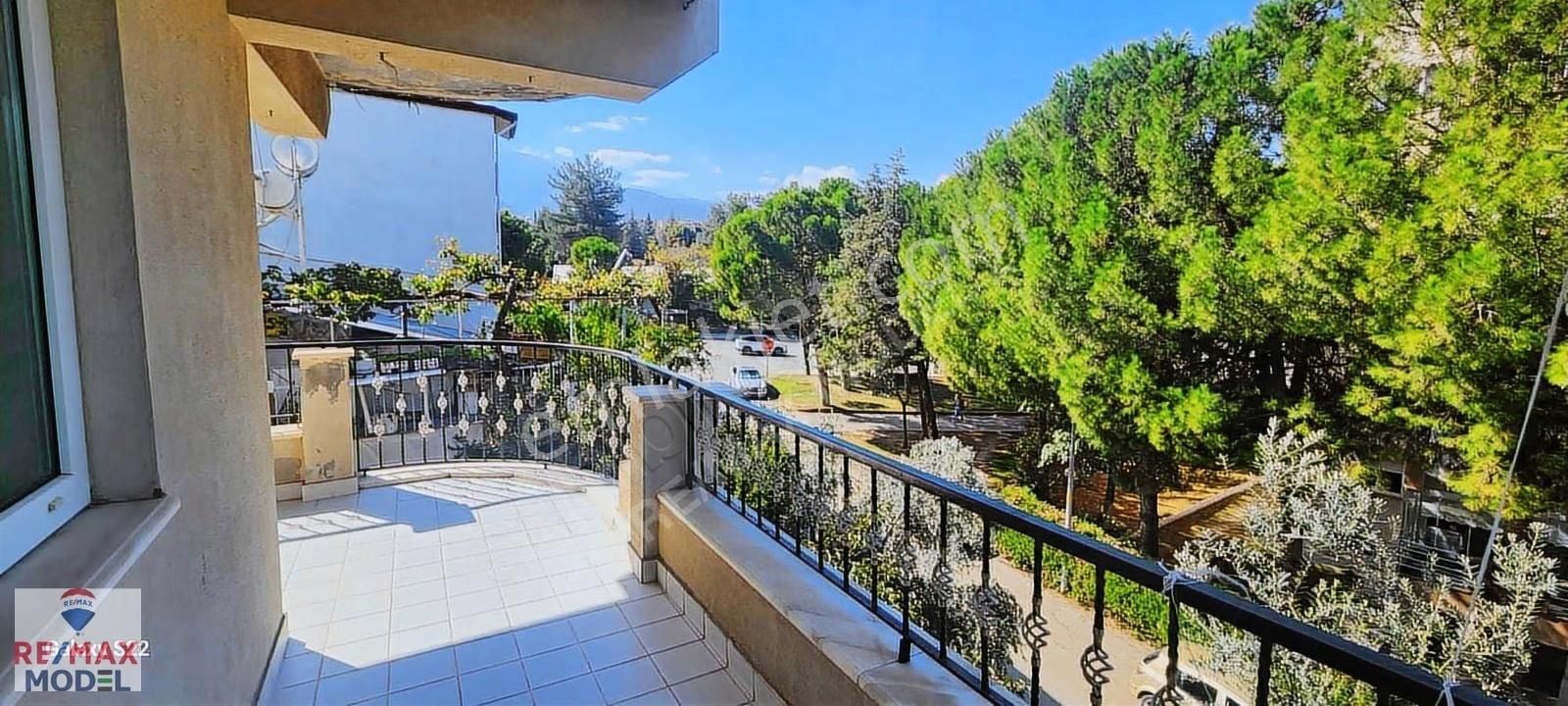 Remax Model Den Kınıklı Da 4+1 Kiralık Daire - Görsel 4