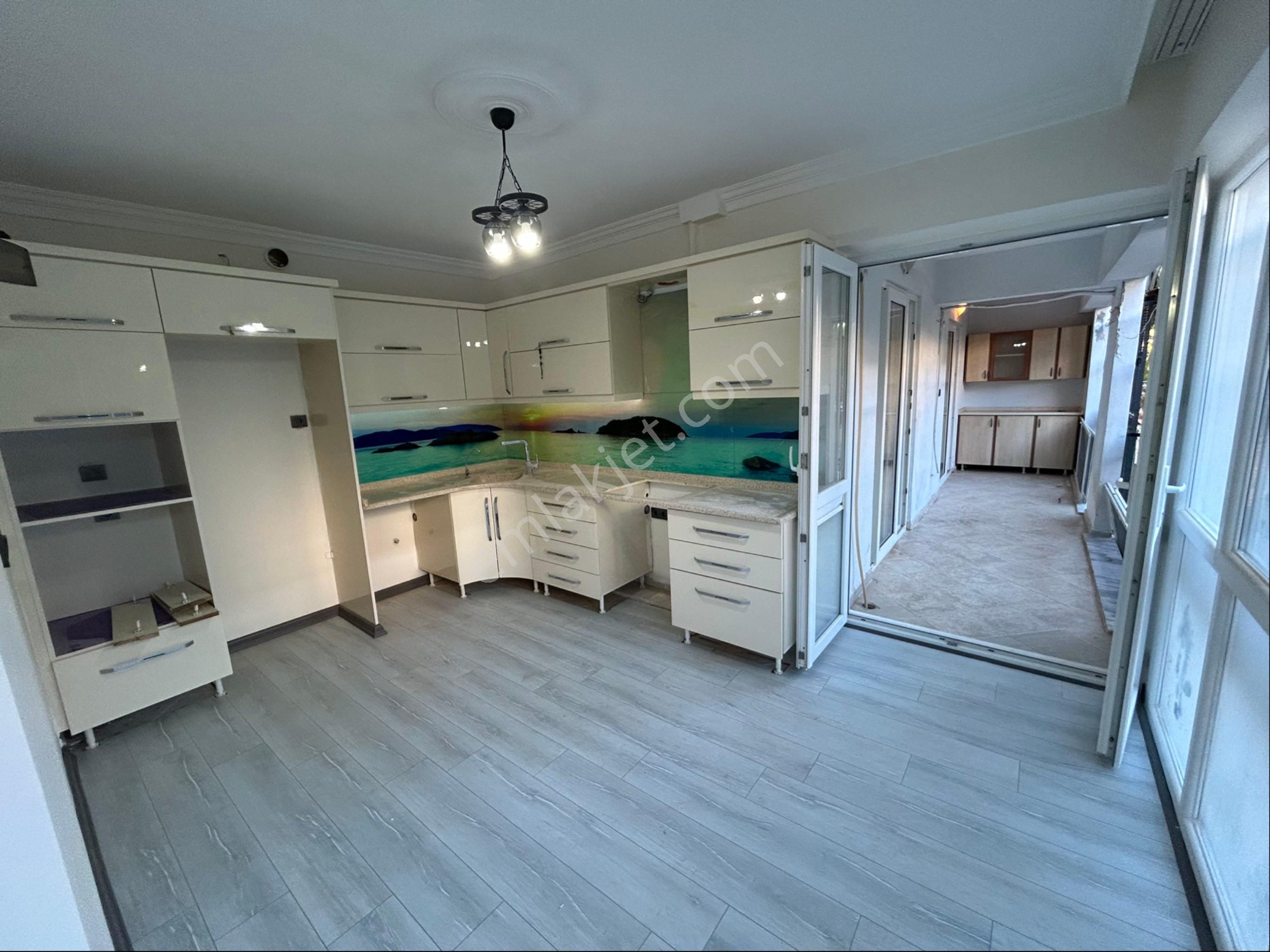 Altınkum Sahile 150 Mt Mesafede 2+1 Ayrı Mutfak Daire - Görsel 12