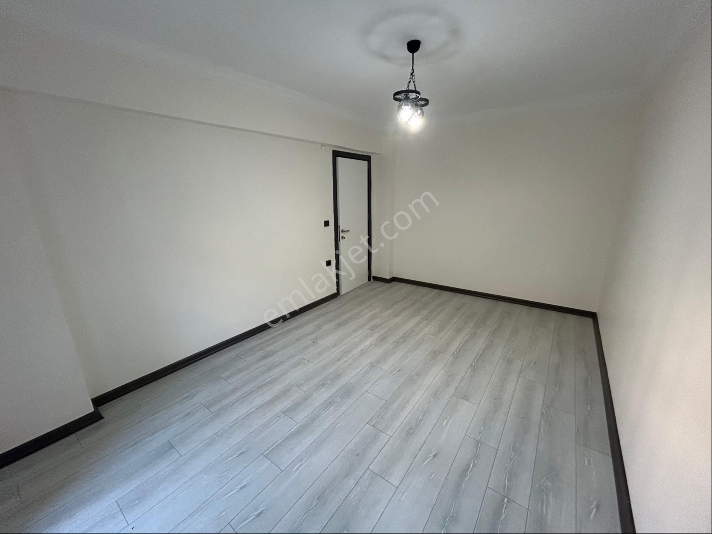 Altınkum Sahile 150 Mt Mesafede 2+1 Ayrı Mutfak Daire - Görsel 26