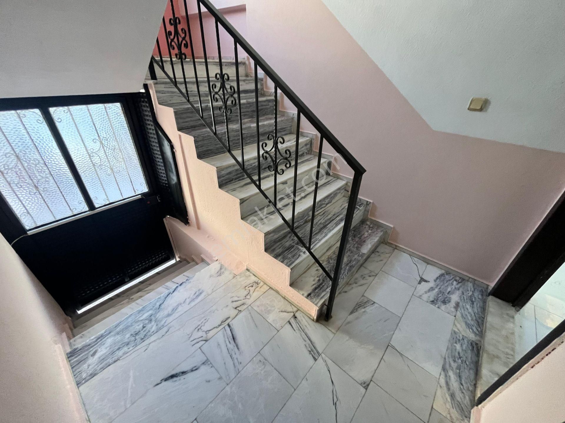 Didim Altınkum Mahallesinde Ön Cephe Satılık 2+1 Daire - Görsel 7