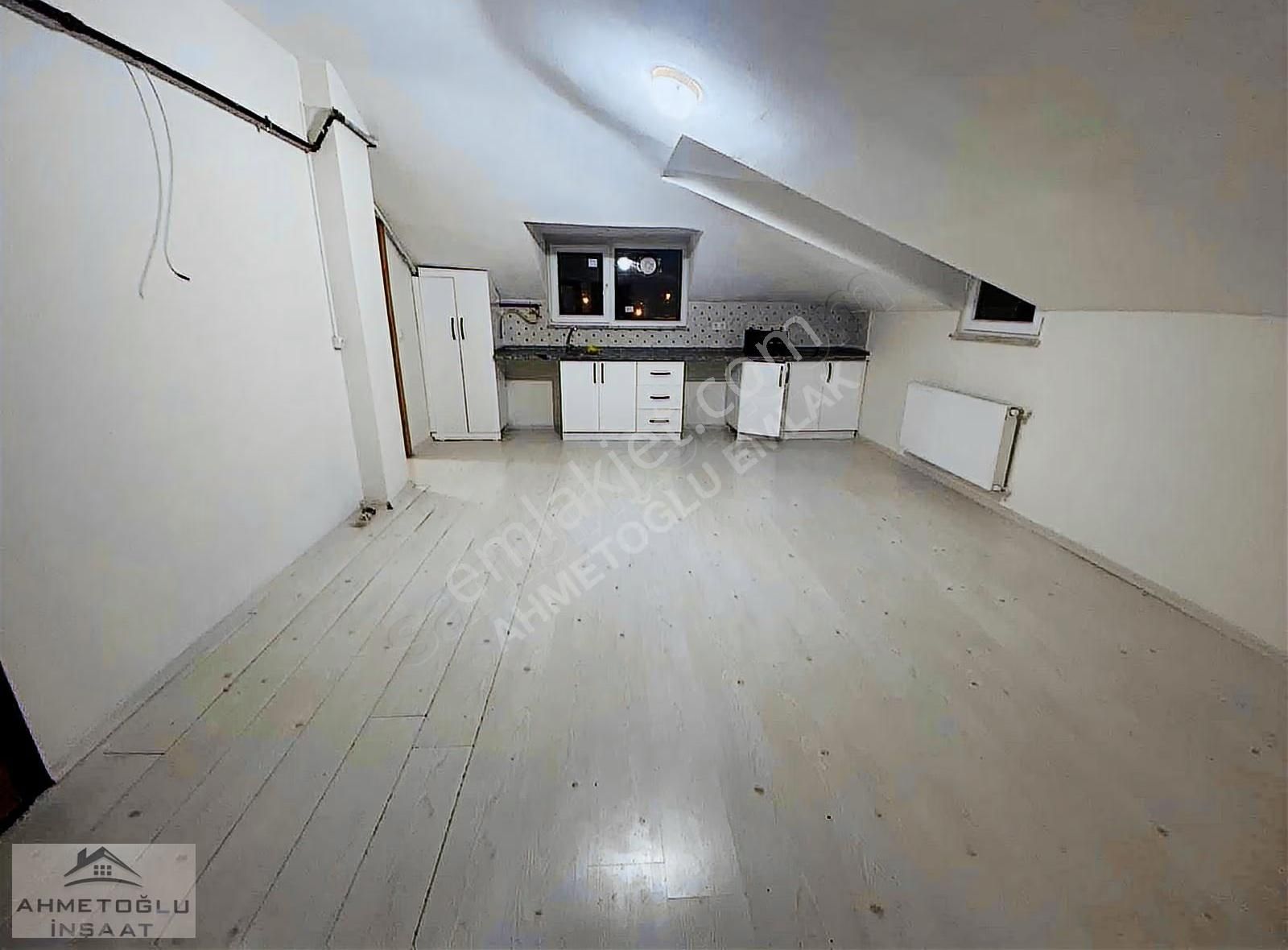 Ahmetoğlundan Mimarsinanda Teraslı 2+1 Kiralık Daire - Görsel 5