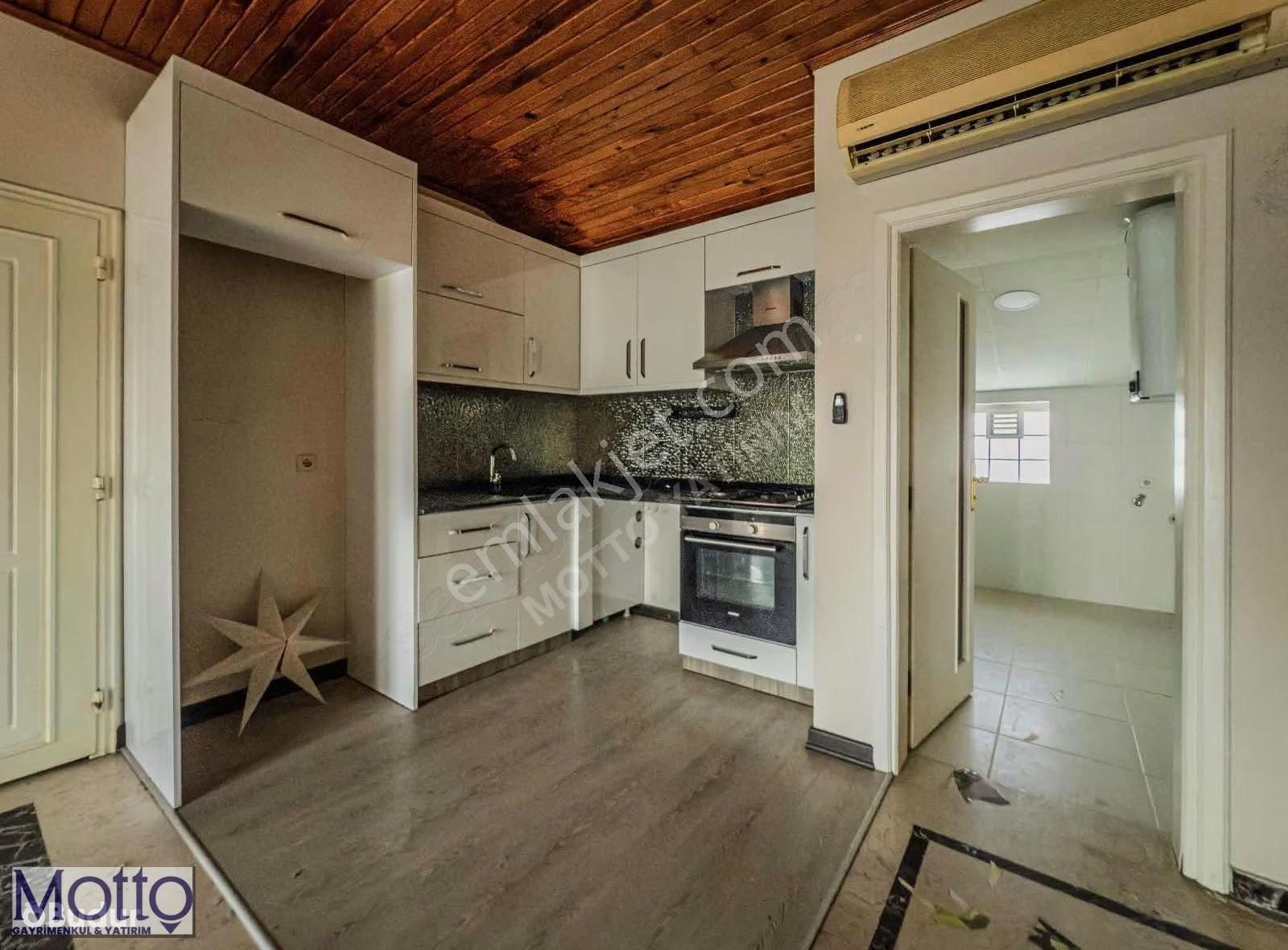 Eski Lara Yolunda (2+1 3+1 Kullanımlı ) Kiralık Daire - Görsel 14