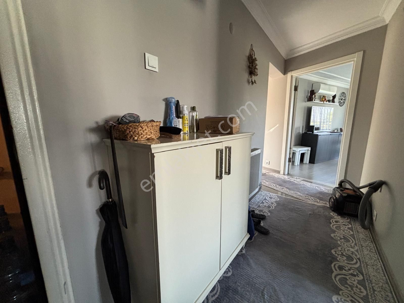 Alsancak Kahramanlarda Masrafsız Eşyalı 3+1 Satılık Daire! - Görsel 5