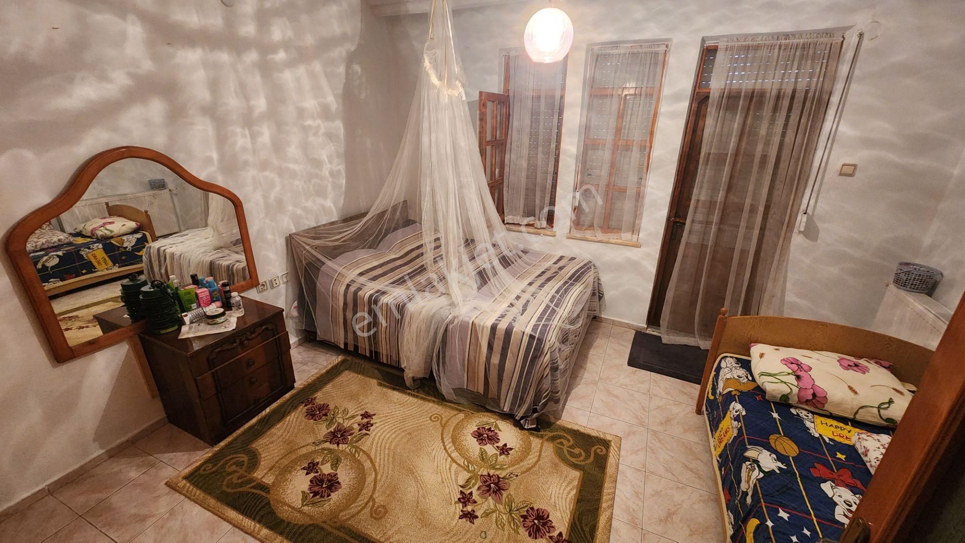 Akçay Porte Emlak'tan Güre'de Satılık Villa - Görsel 18