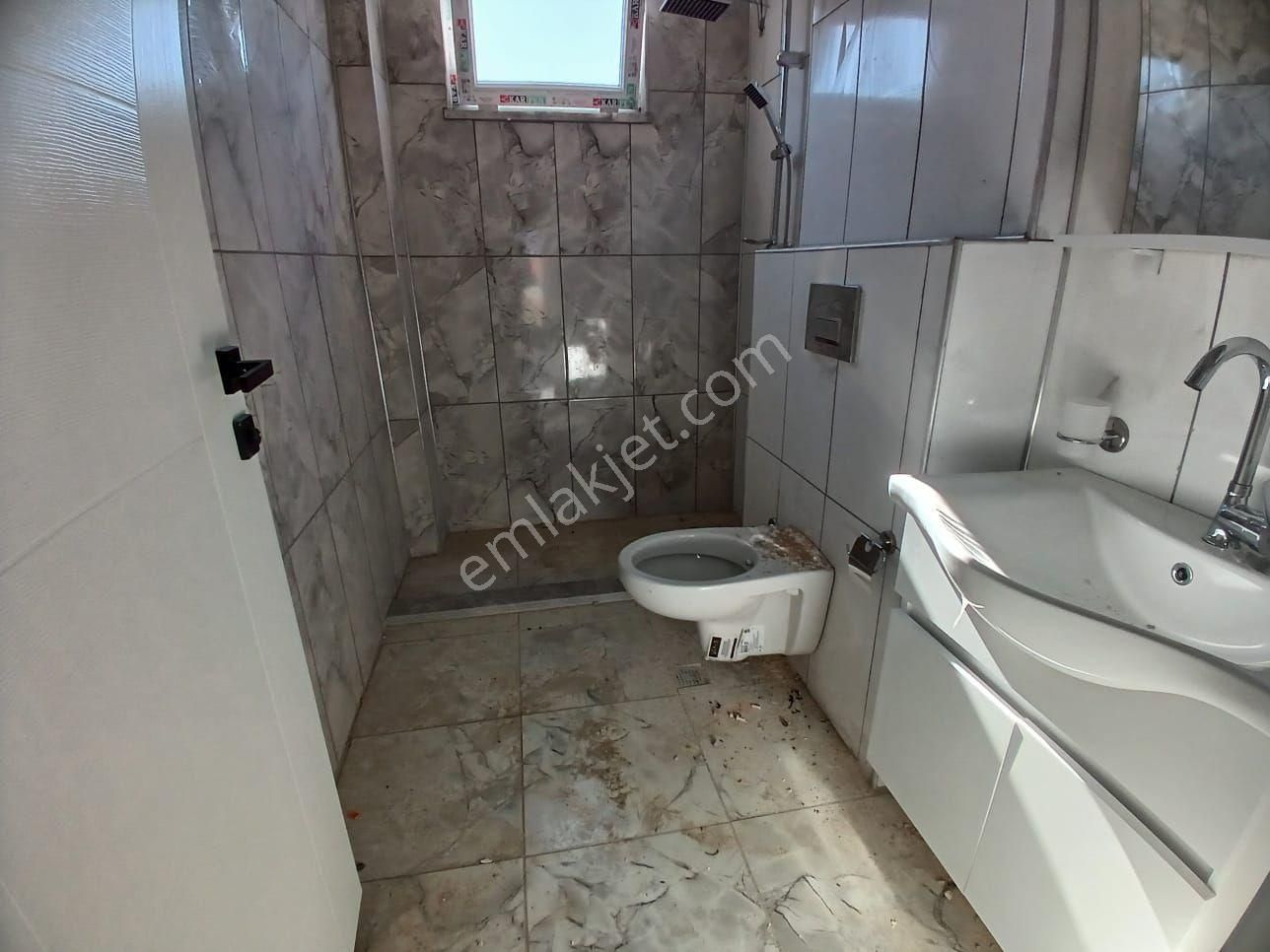 Ilıca Bölge Trafik Arkası Satılık Ara Kat 2+1 Sıfır Daire - Görsel 2