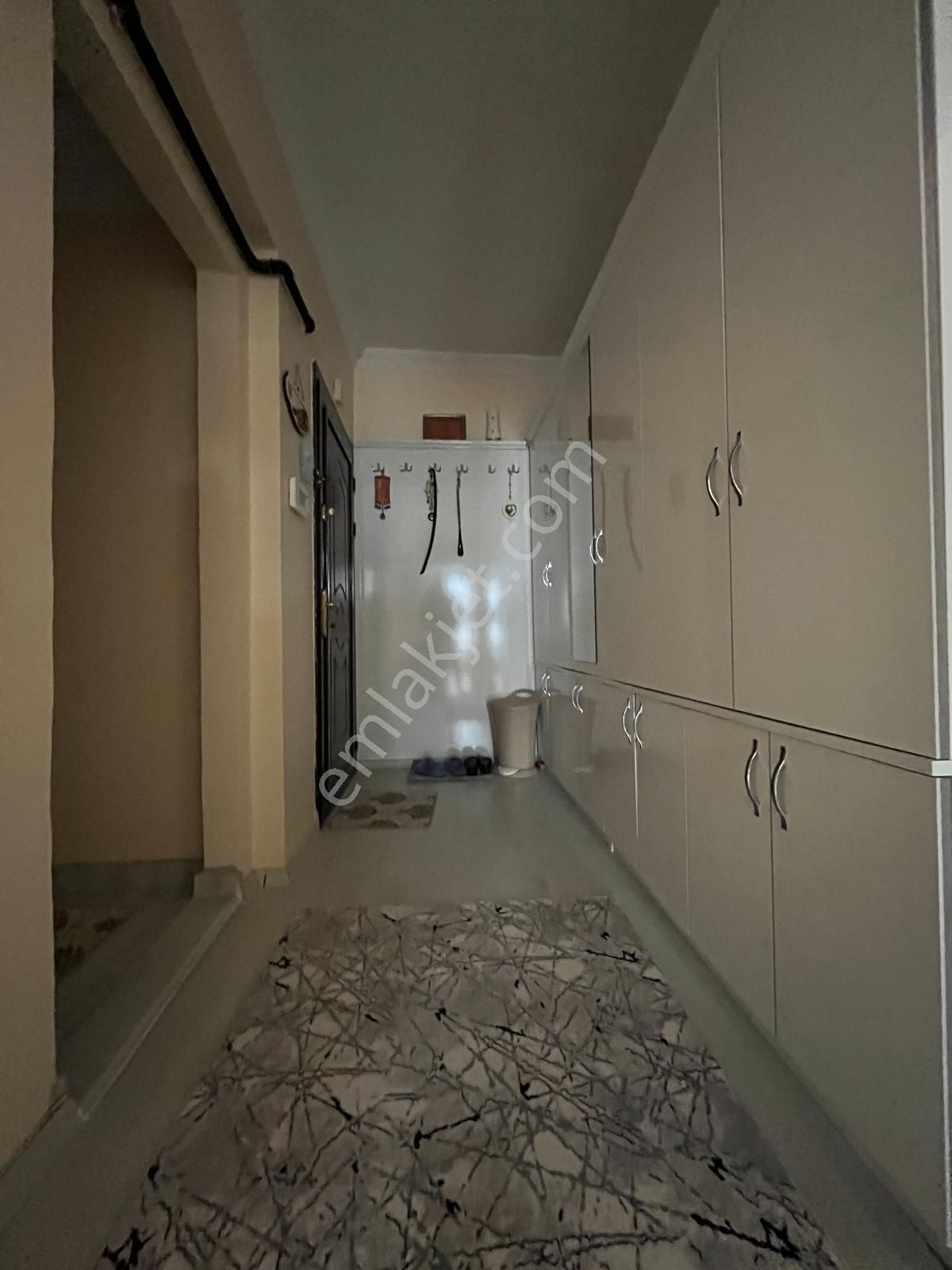 Beyoğlu'ndan Ara Kat Asansörlü Full Yapılı Masrafsız 3+1 - Görsel 17