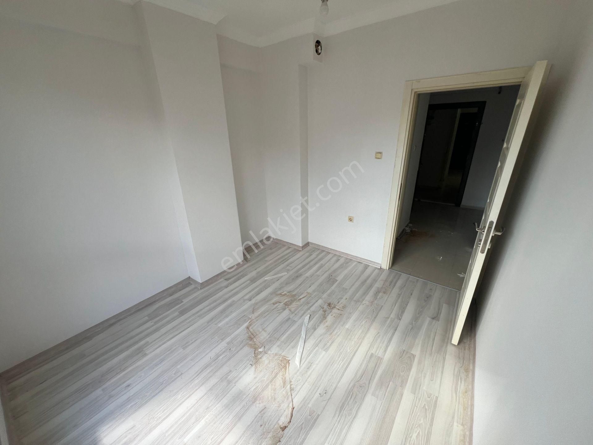 Akademi'den Bahçelievler'de Asansörlü 1+1 Kiralık Daire - Görsel 4