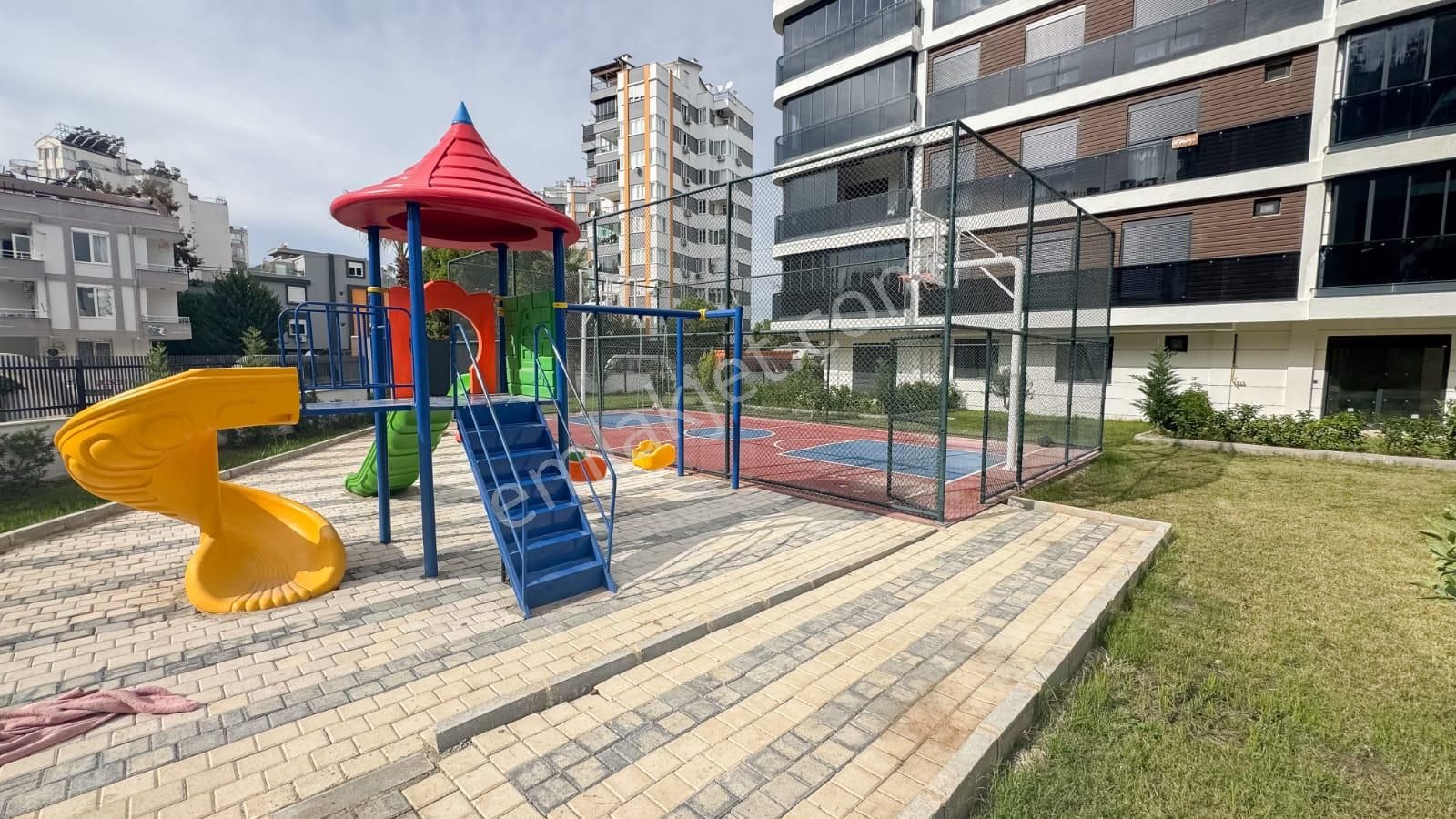 Antalya 'nın En Prestijli Sitesinde Ultra Lüks Bahçe Katı - Görsel 21