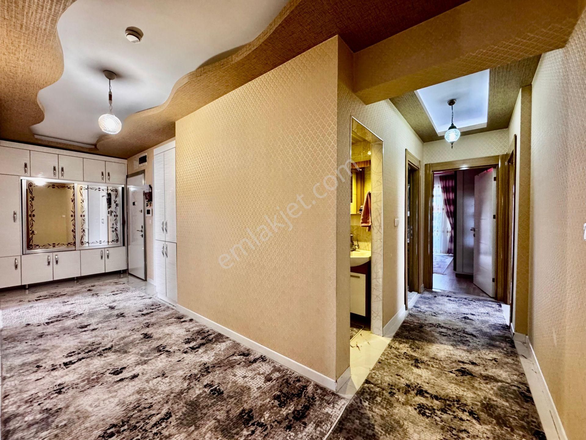 Kalecik Emlak'tan Full Donalımlı Lüx Sitede Manzaralı 4+1 Daire - Görsel 20