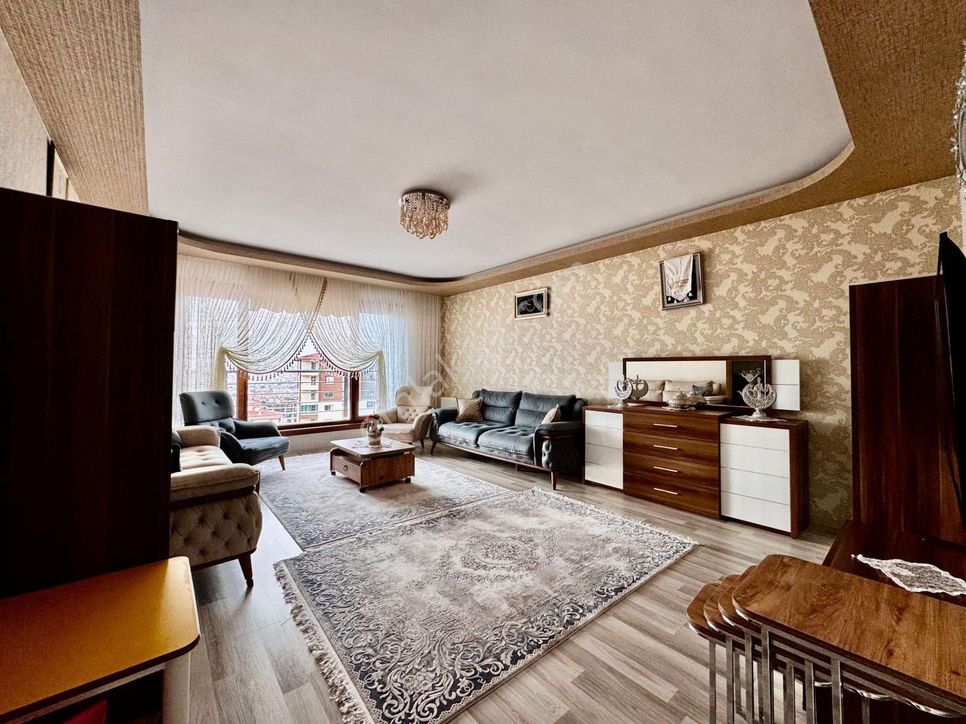 Kalecik Emlak'tan Full Donalımlı Lüx Sitede Manzaralı 4+1 Daire - Görsel 7