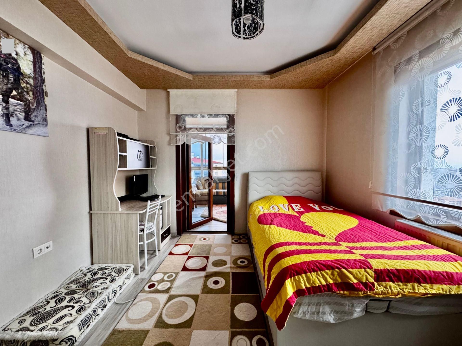 Kalecik Emlak'tan Full Donalımlı Lüx Sitede Manzaralı 4+1 Daire - Görsel 14