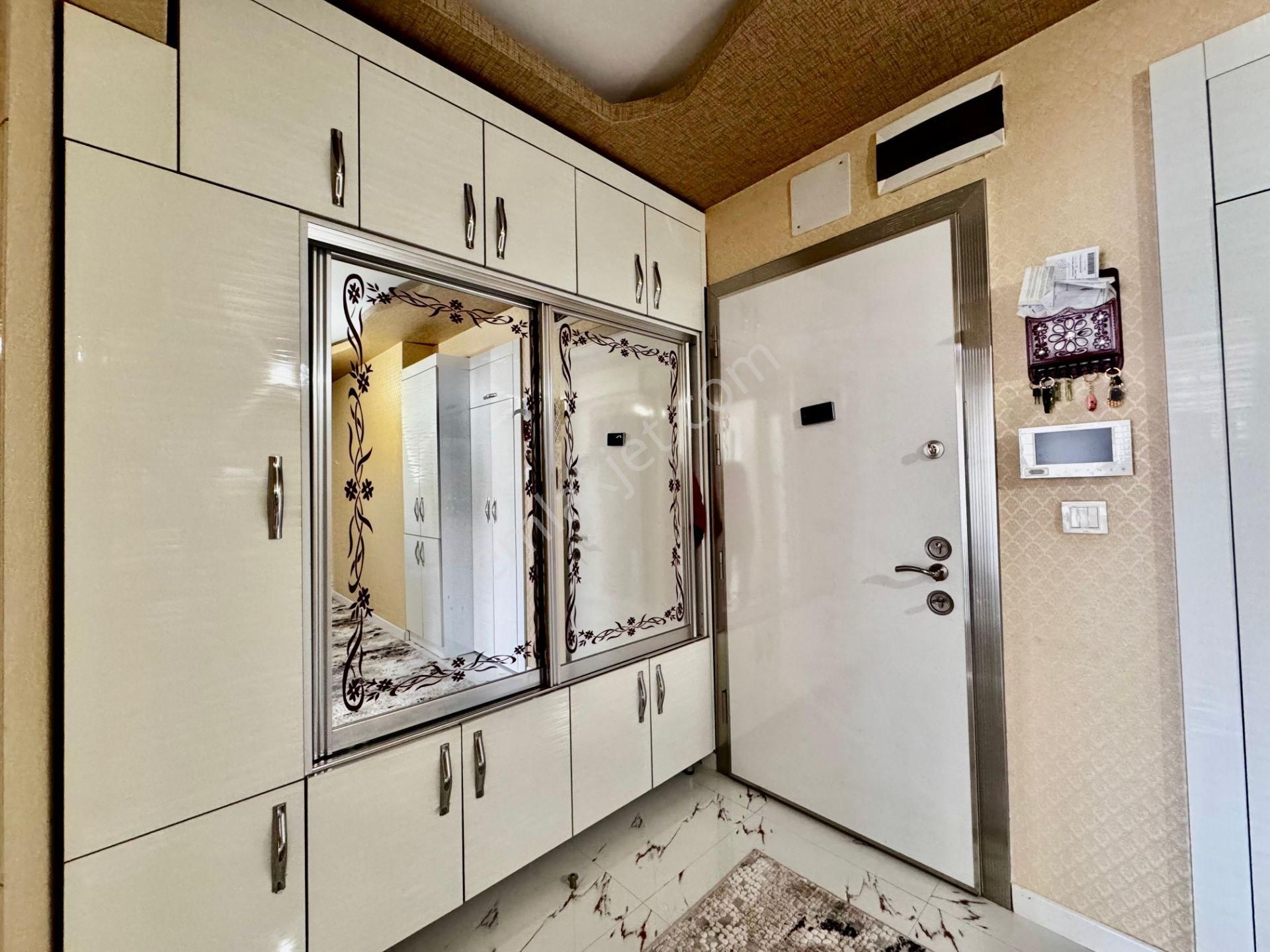 Kalecik Emlak'tan Full Donalımlı Lüx Sitede Manzaralı 4+1 Daire - Görsel 19