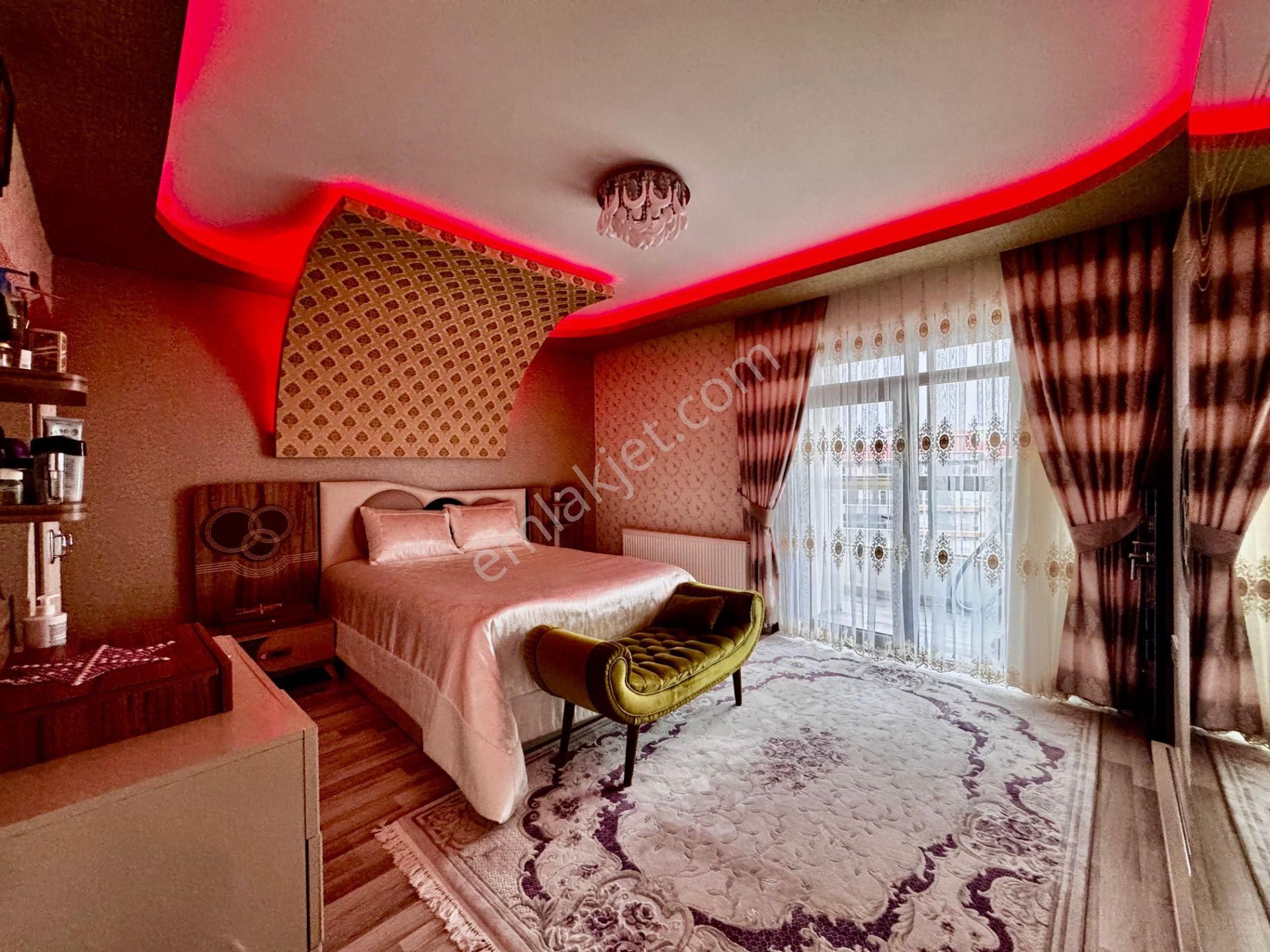 Kalecik Emlak'tan Full Donalımlı Lüx Sitede Manzaralı 4+1 Daire - Görsel 16