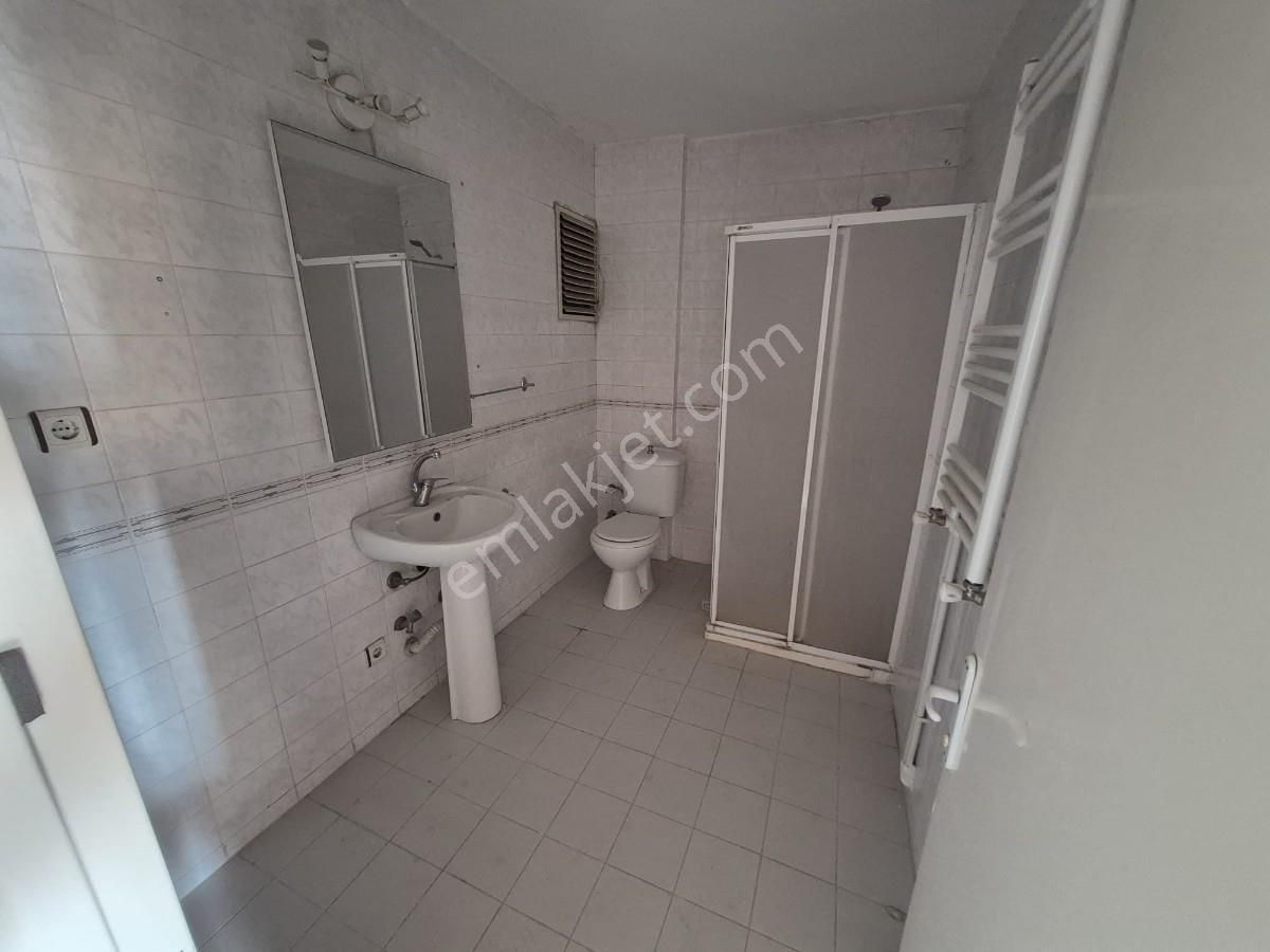 Bayraklı Manavkuyu Mahallesi Geniş Ve Ferah Satılık 3+1 Daire - Görsel 21