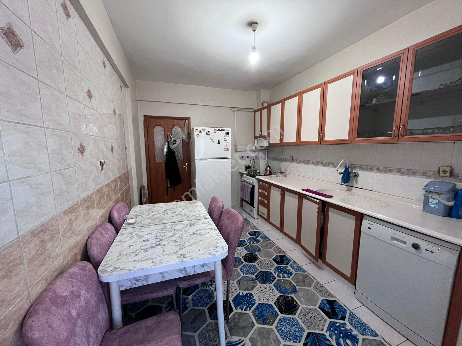 Aras Gyo'dan Sancak Novada Avm Karşısı Site İçi 3+1 Ara Kat Daire - Görsel 4