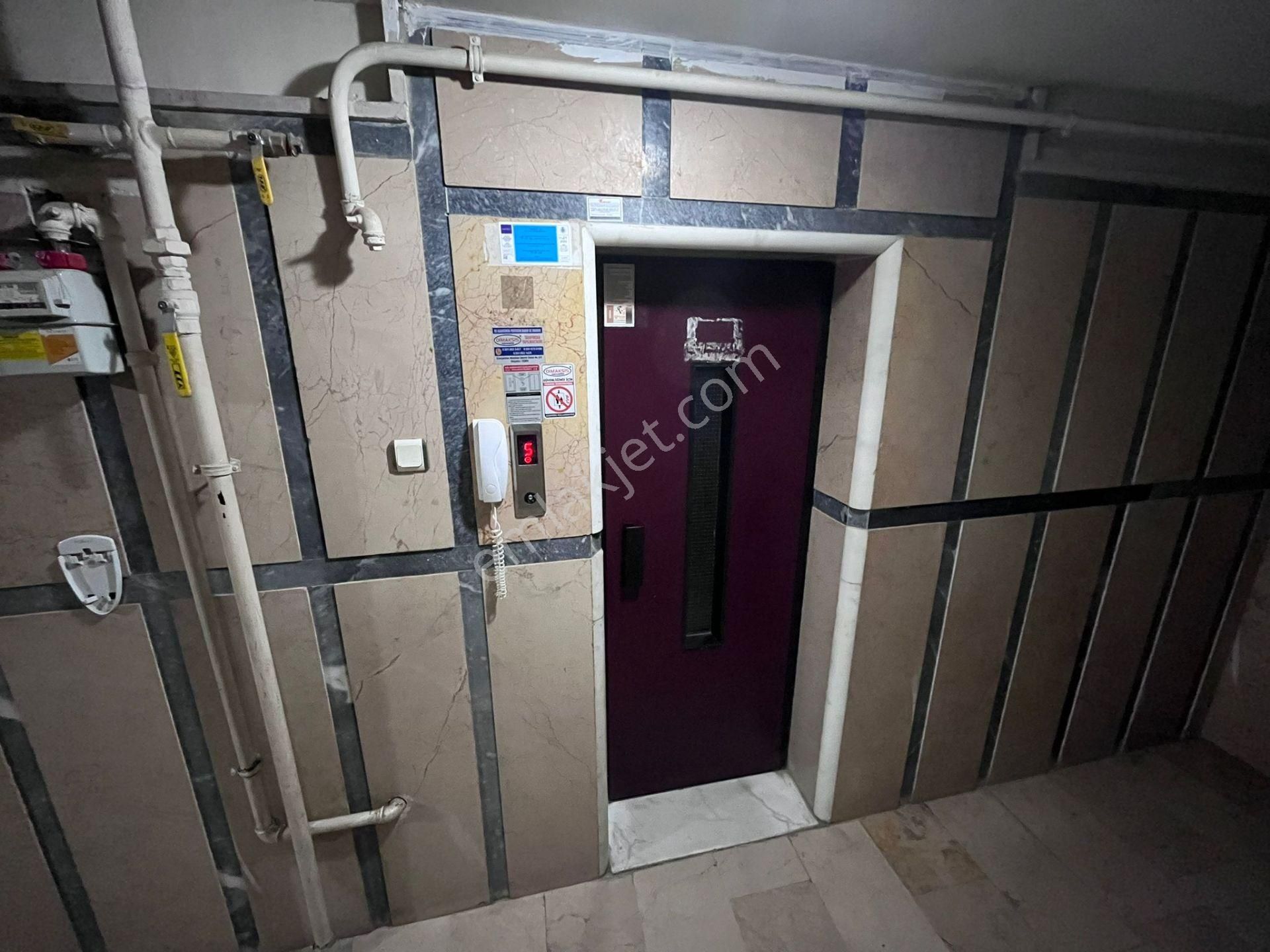 Aras Gyo'dan Sancak Novada Avm Karşısı Site İçi 3+1 Ara Kat Daire - Görsel 26