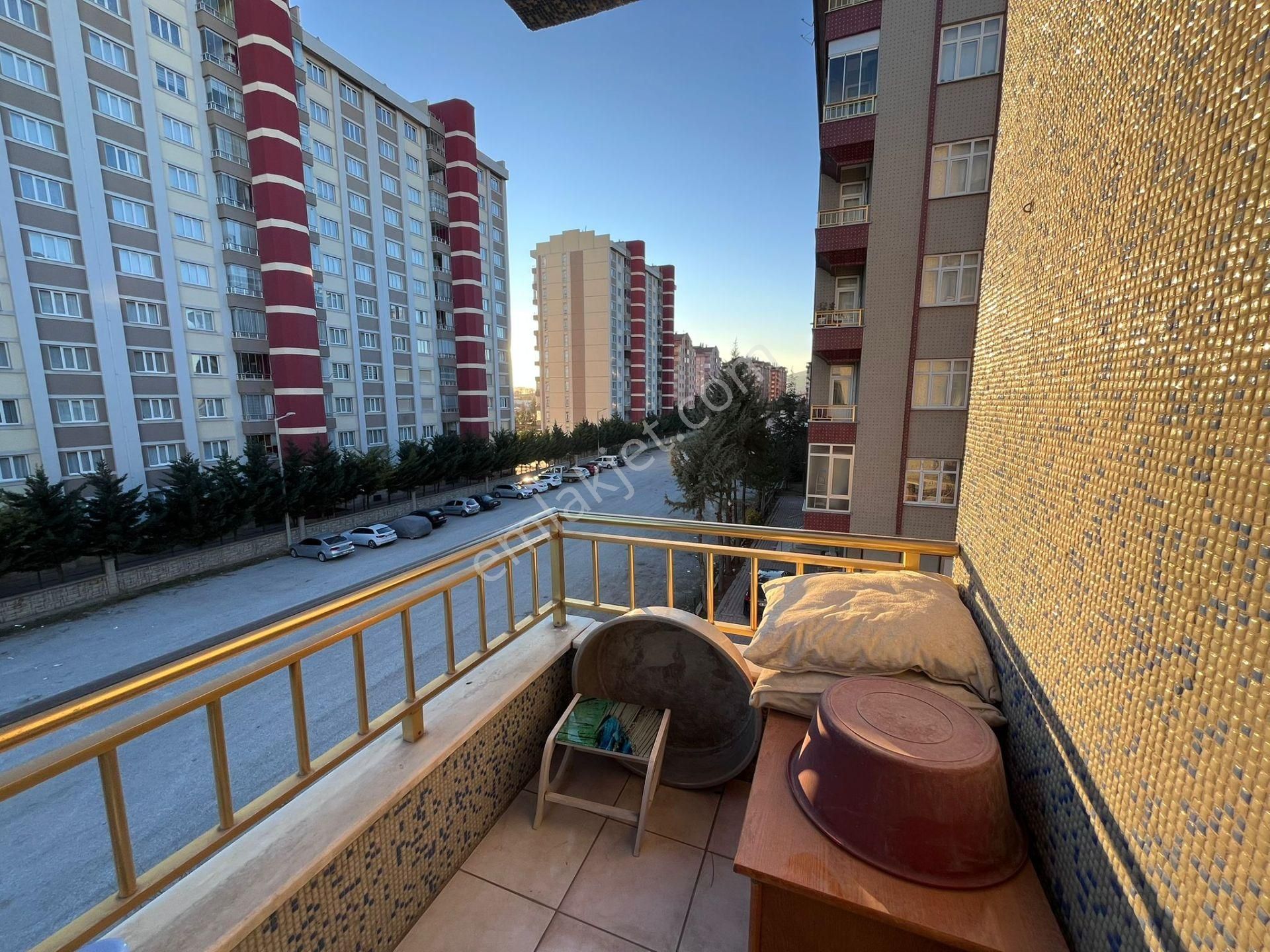 Aras Gyo'dan Sancak Novada Avm Karşısı Site İçi 3+1 Ara Kat Daire - Görsel 28