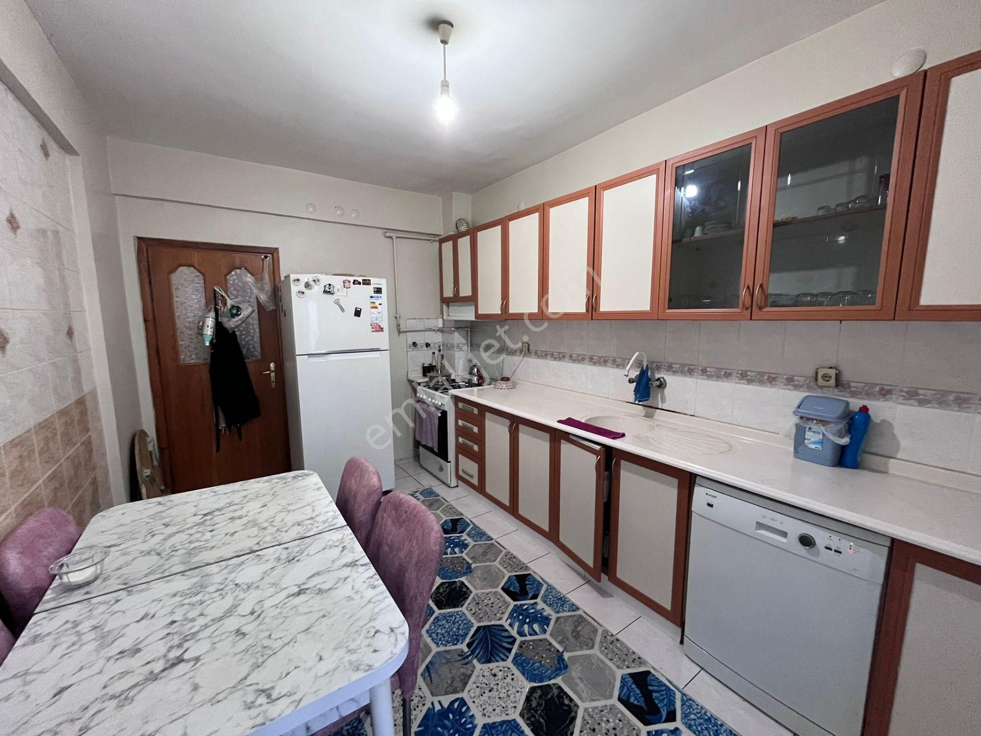 Aras Gyo'dan Sancak Novada Avm Karşısı Site İçi 3+1 Ara Kat Daire - Görsel 3