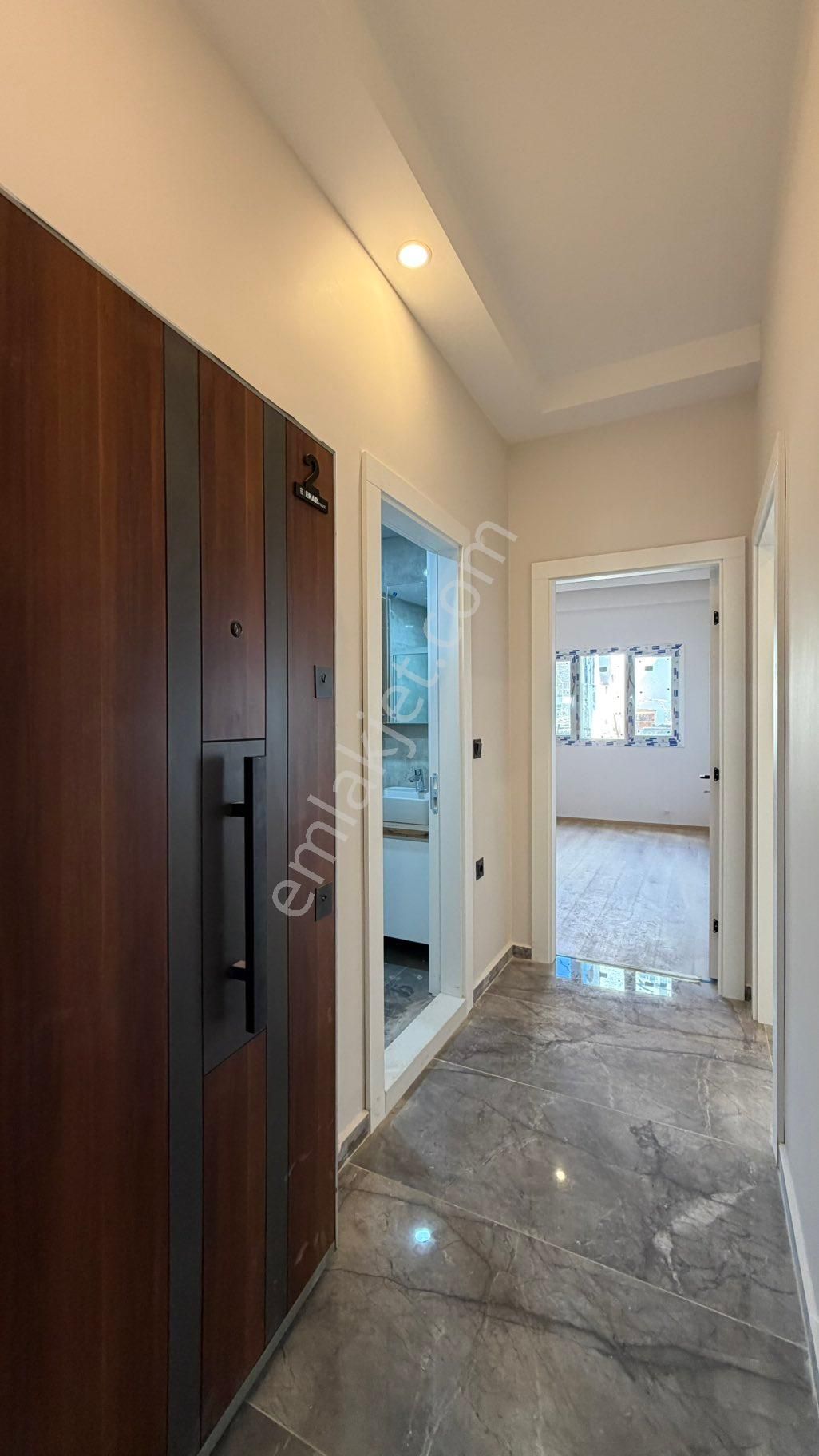 Kuşadası Güzelçamlıda Satılık Sıfır Yapım Bahçeli 1+1 Daire - Görsel 6