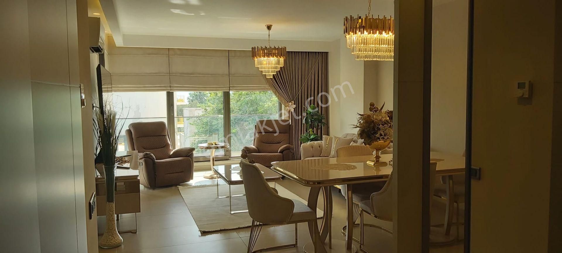 Özpınarlar 'da Havuz Ve Deniz Manzaralı Geniş 3+1 - Görsel 3