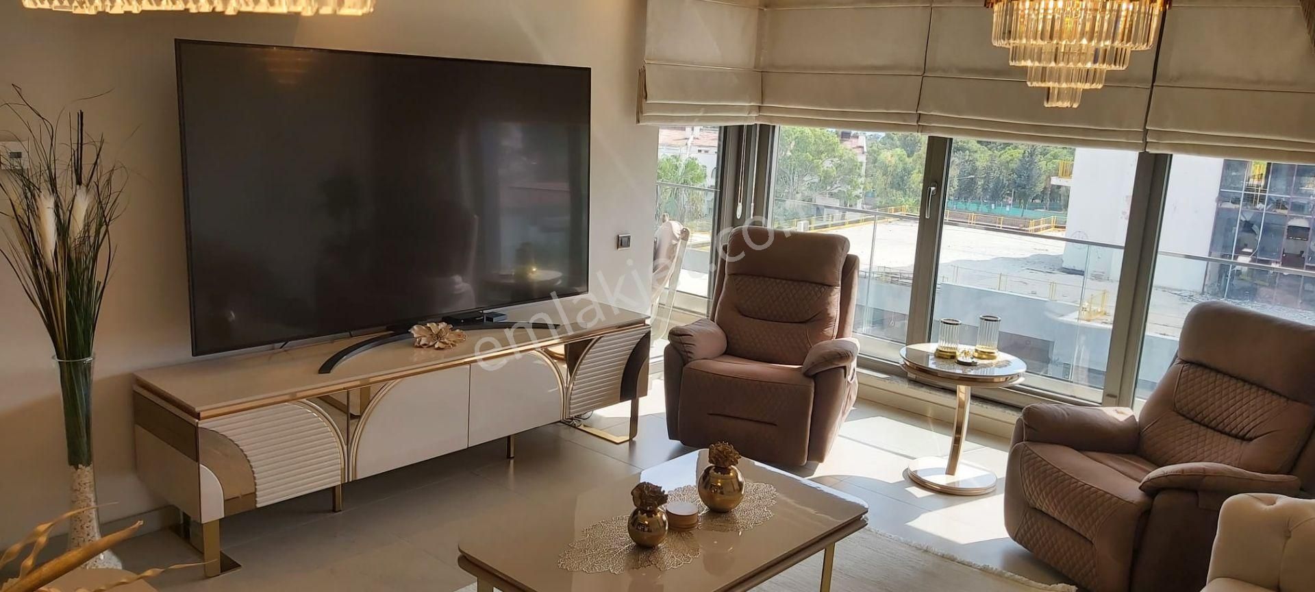 Özpınarlar 'da Havuz Ve Deniz Manzaralı Geniş 3+1 - Görsel 6